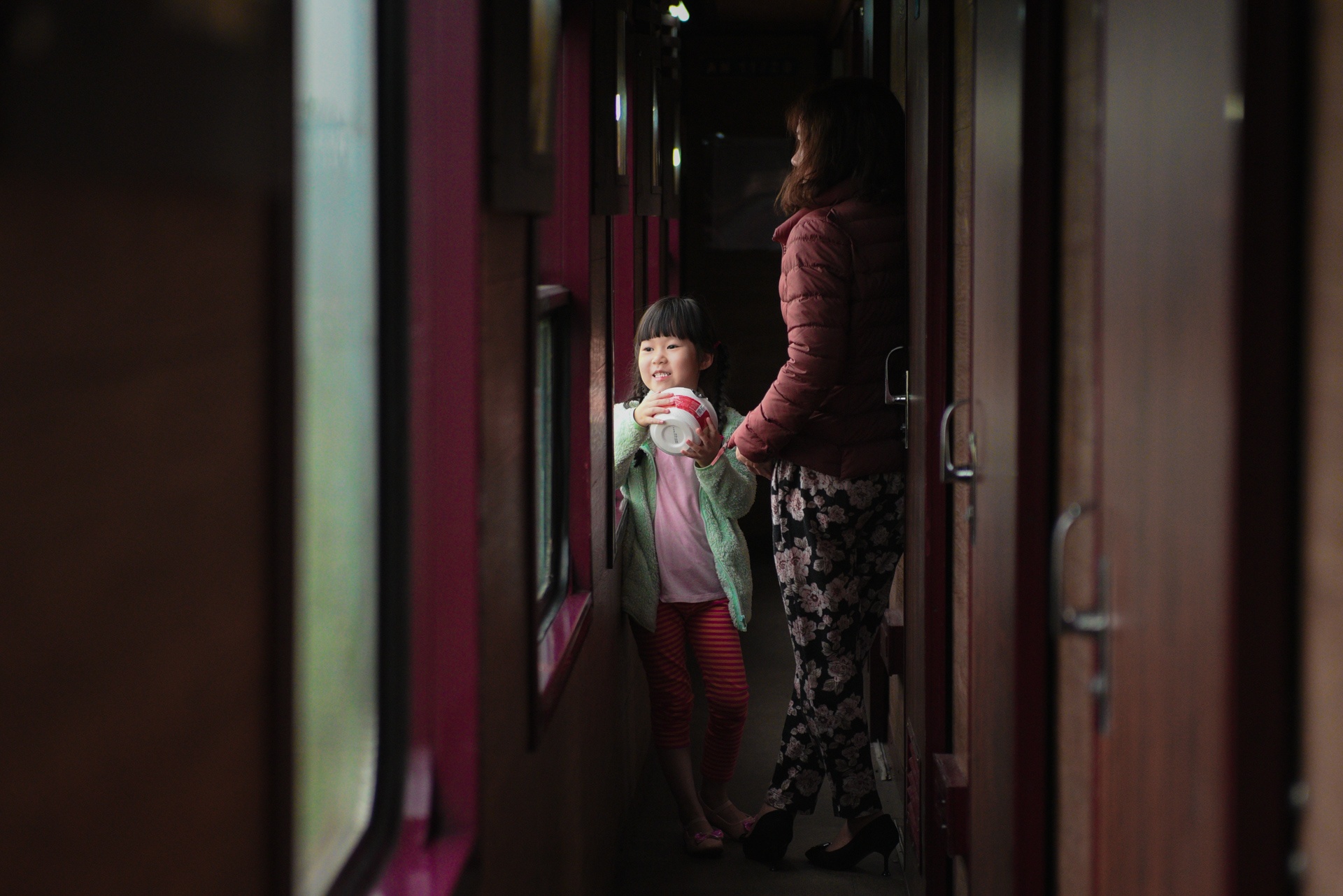 chuyen tau cuoi nam Ky Hoi anh 28