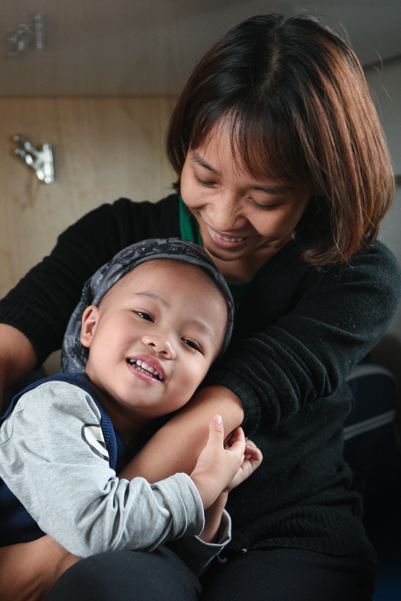 chuyen tau cuoi nam Ky Hoi anh 16