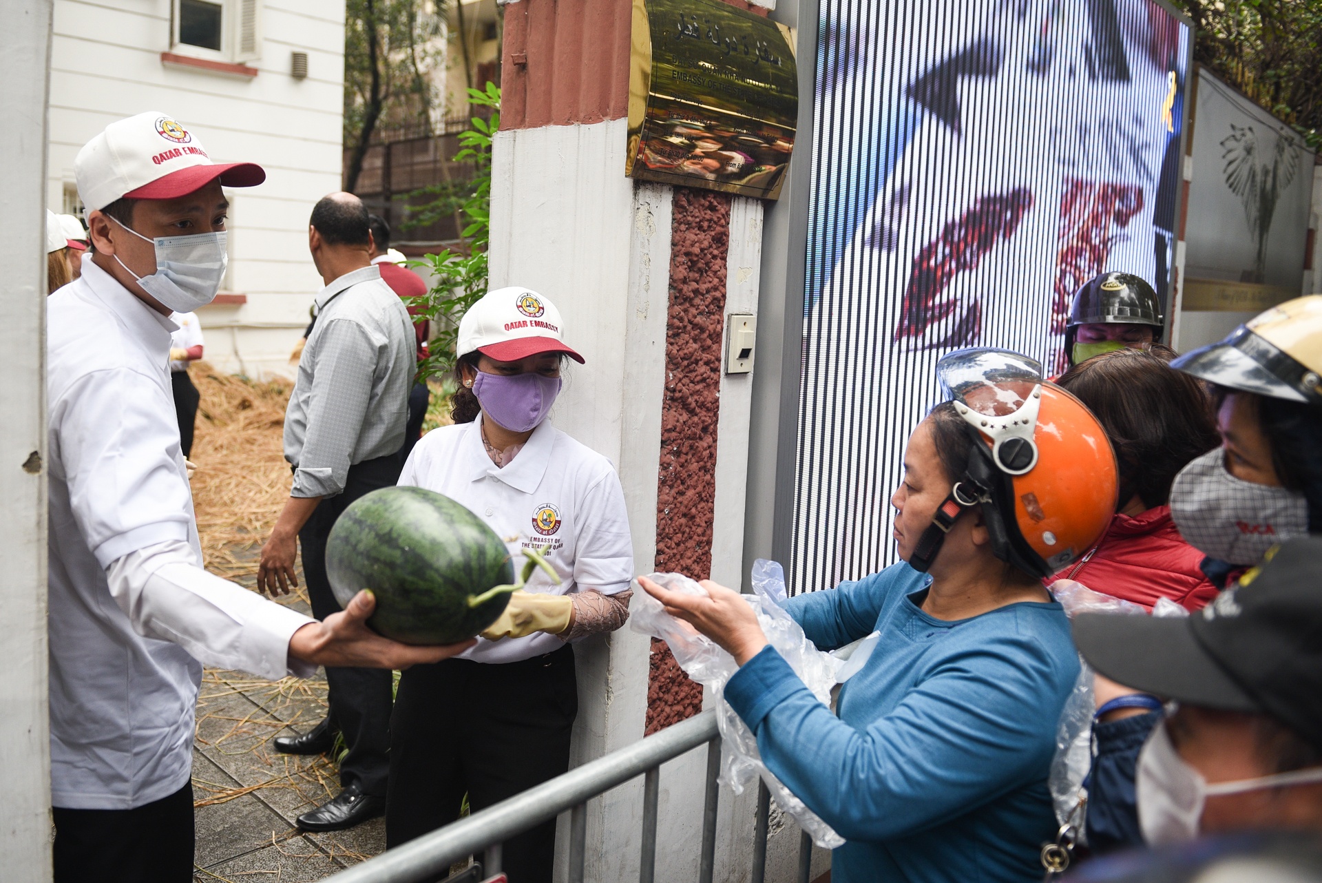 Phat mien phi 4 tan dua hau anh 2