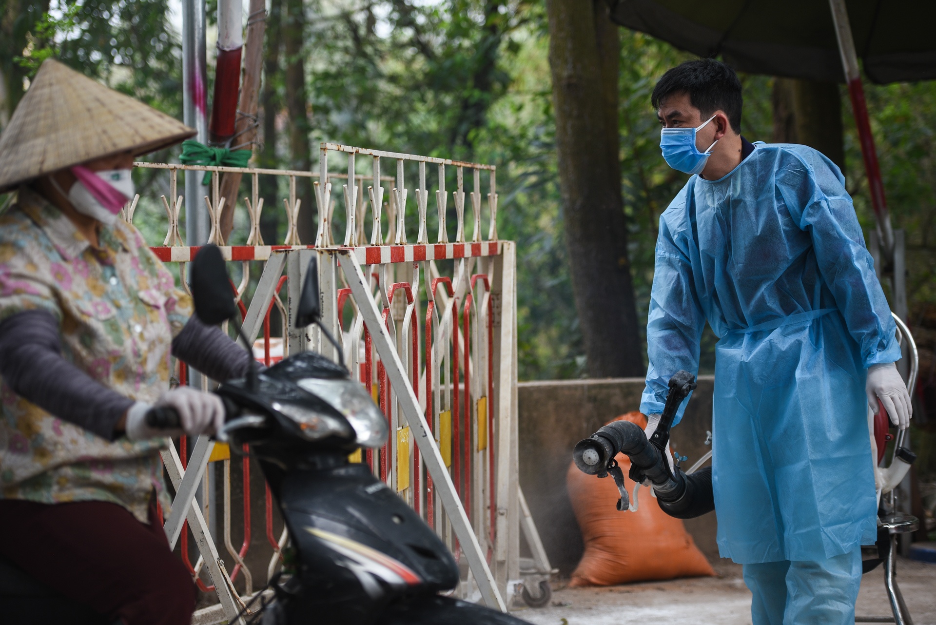 Tâm dịch virus corona Sơn Lôi ảnh 25 Tam dich virus corona Son Loi anh 25