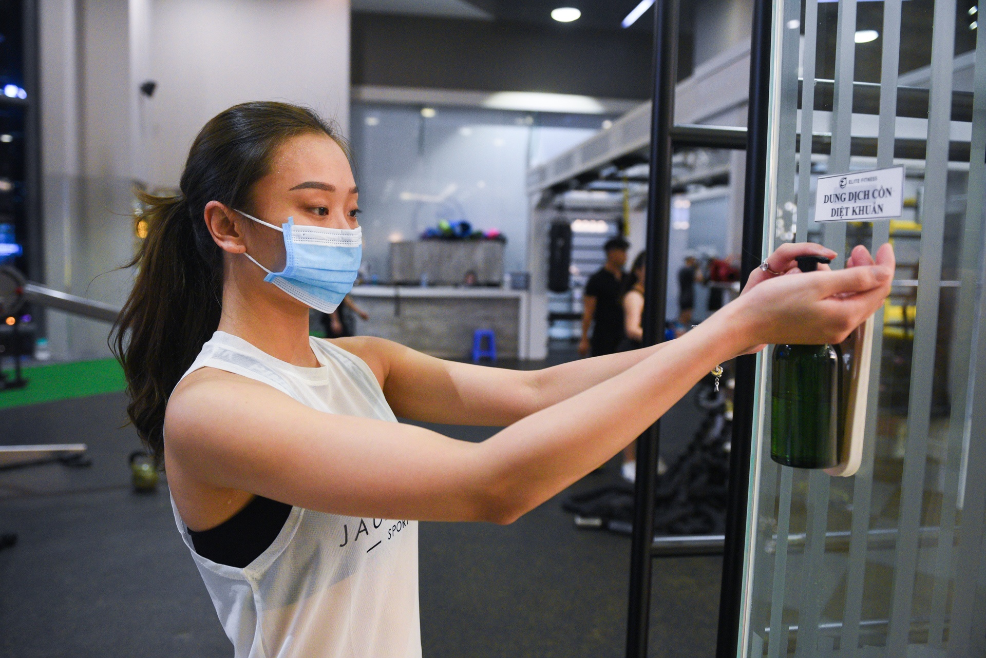 phong gym mua dich covid-19 anh 8