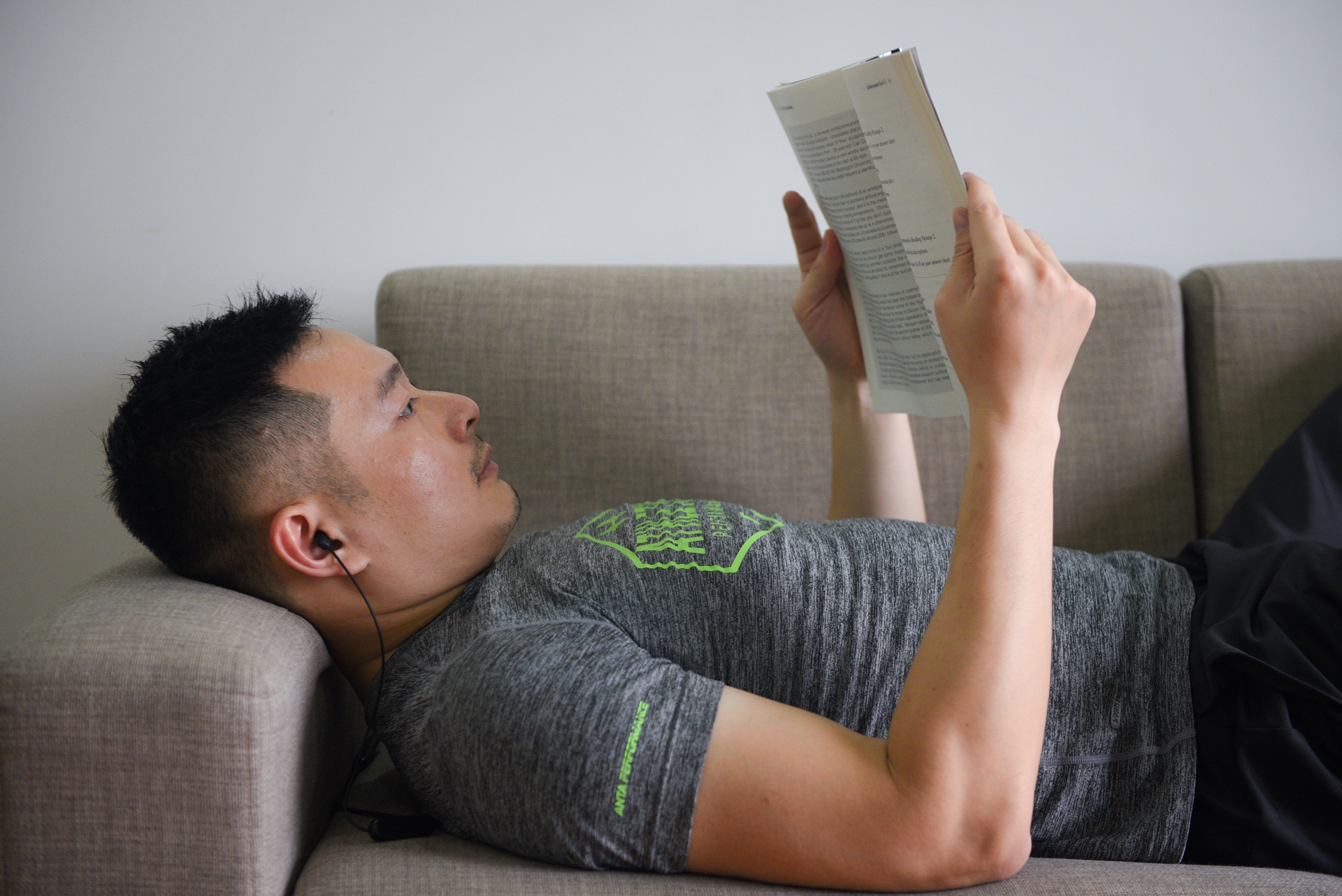 nhịp sống khác của người dân Hà Nội ngày nghỉ dịch ảnh 15 nhip song khac cua nguoi dan Ha Noi ngay nghi dich anh 15