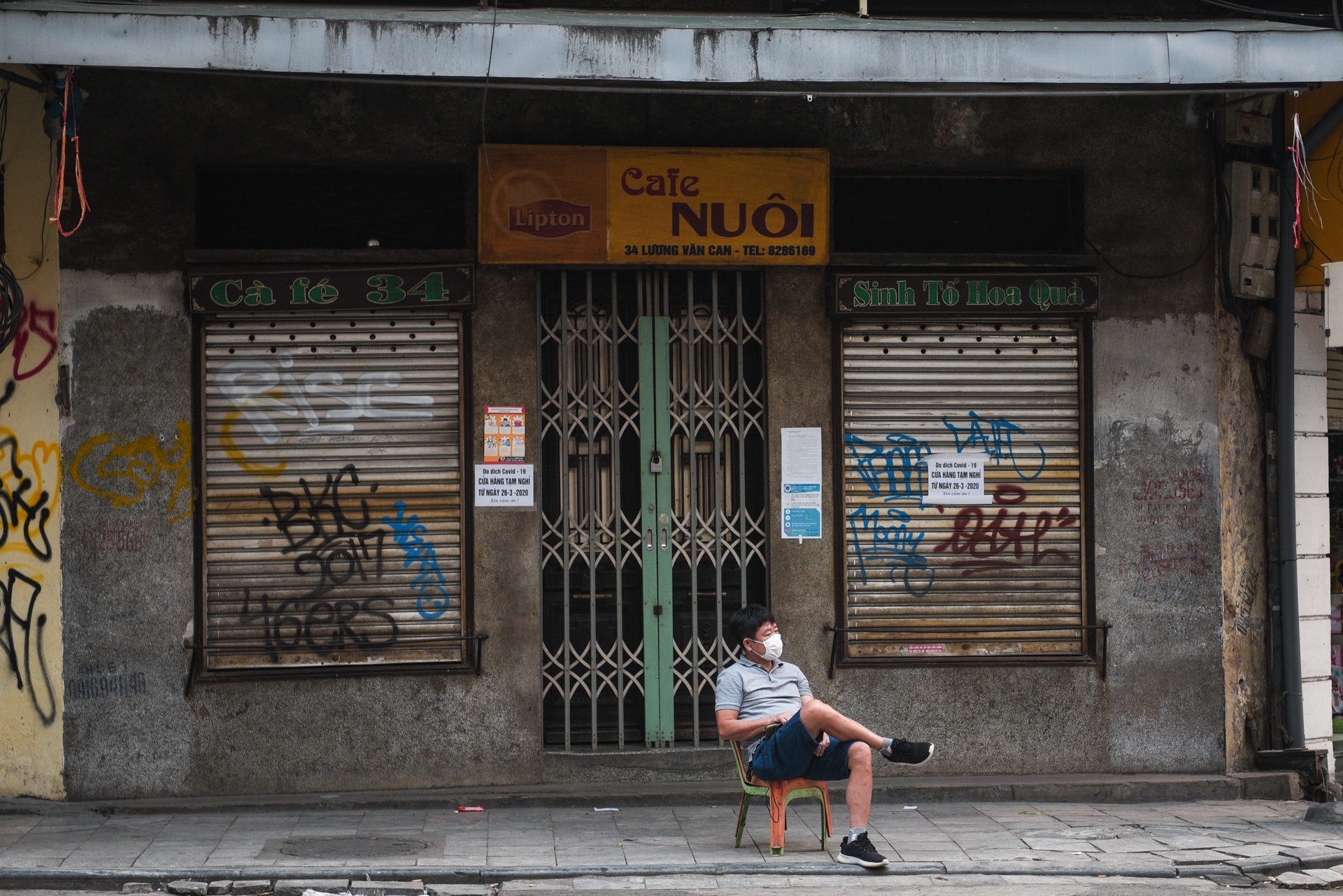 nhịp sống khác của người dân Hà Nội ngày nghỉ dịch ảnh 2 nhip song khac cua nguoi dan Ha Noi ngay nghi dich anh 2