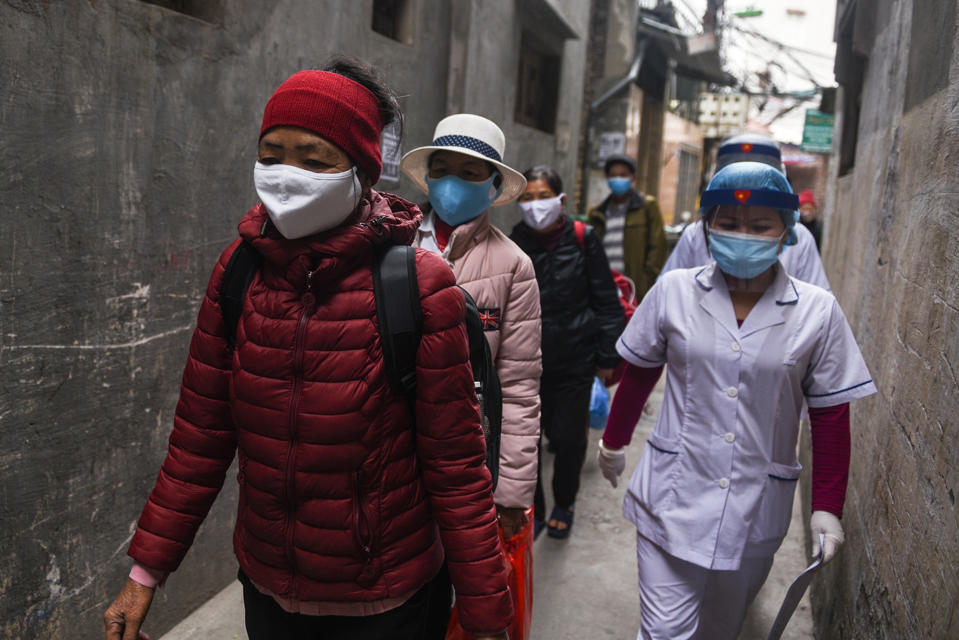 xe quan doi dua don benh nhan chay than bach mai anh 1