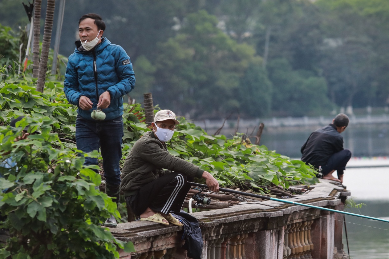 nguoi dan treo rao tap the duc anh 9