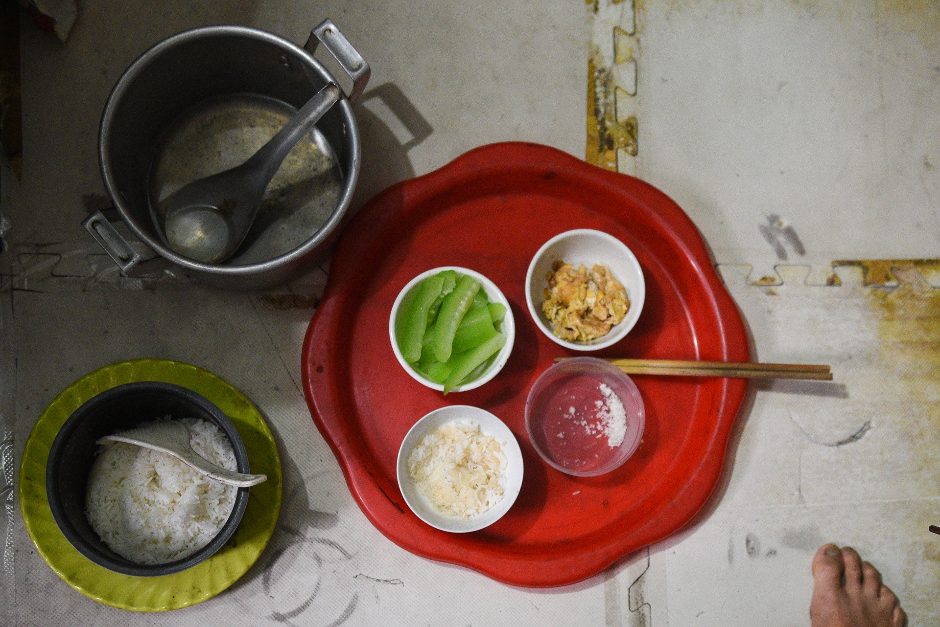 nguoi ngheo giua dai dich anh 8