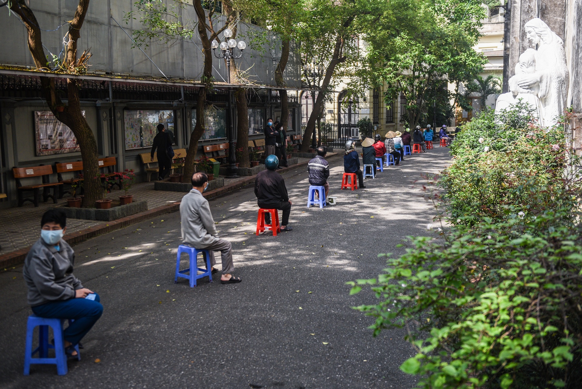 nha tho lon phat gao mien phi anh 4