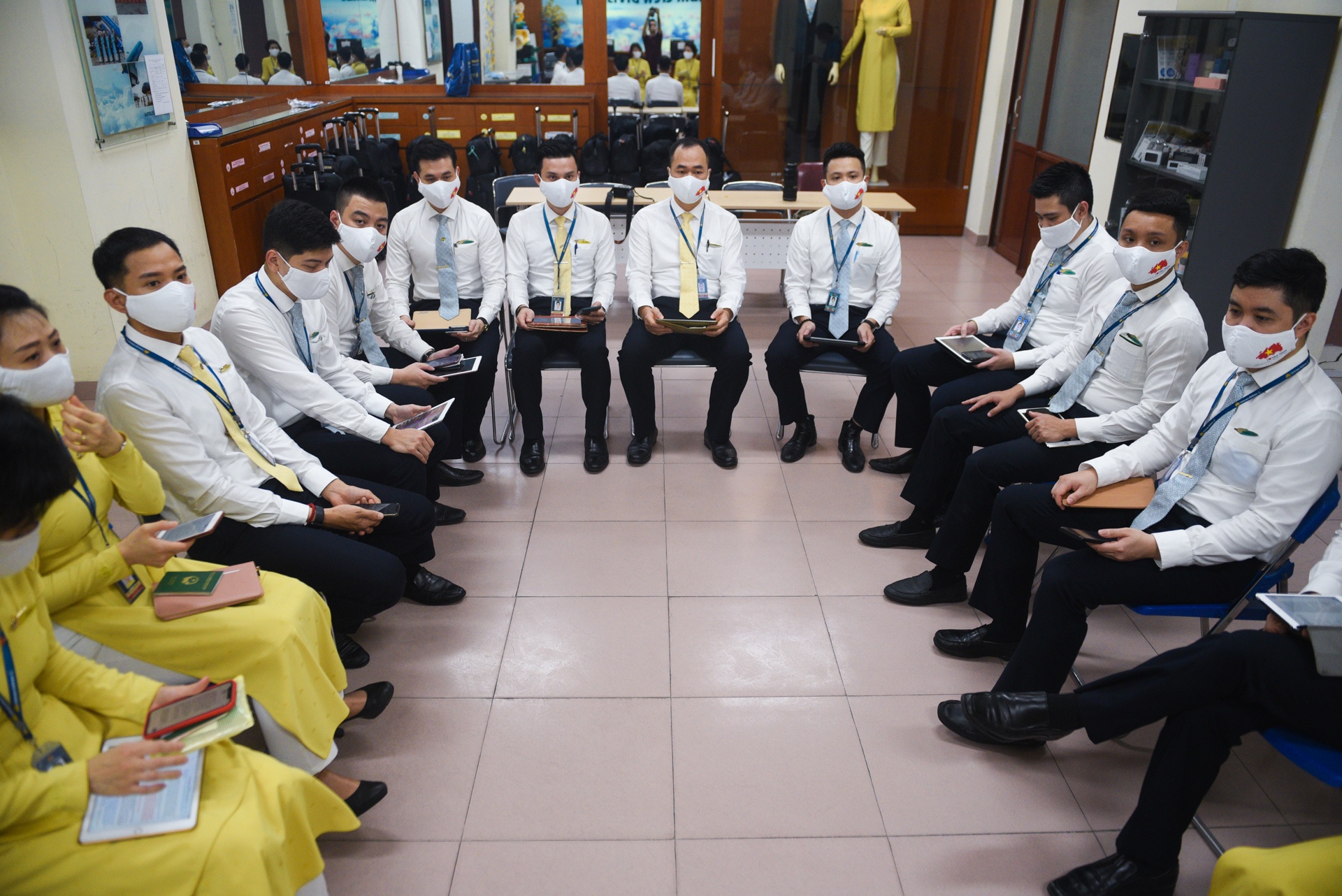 chuyen bay dua nguoi Viet tia My tro ve anh 4