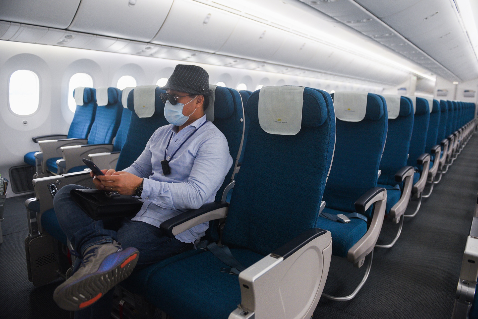 chuyen bay dua nguoi Viet tia My tro ve anh 8