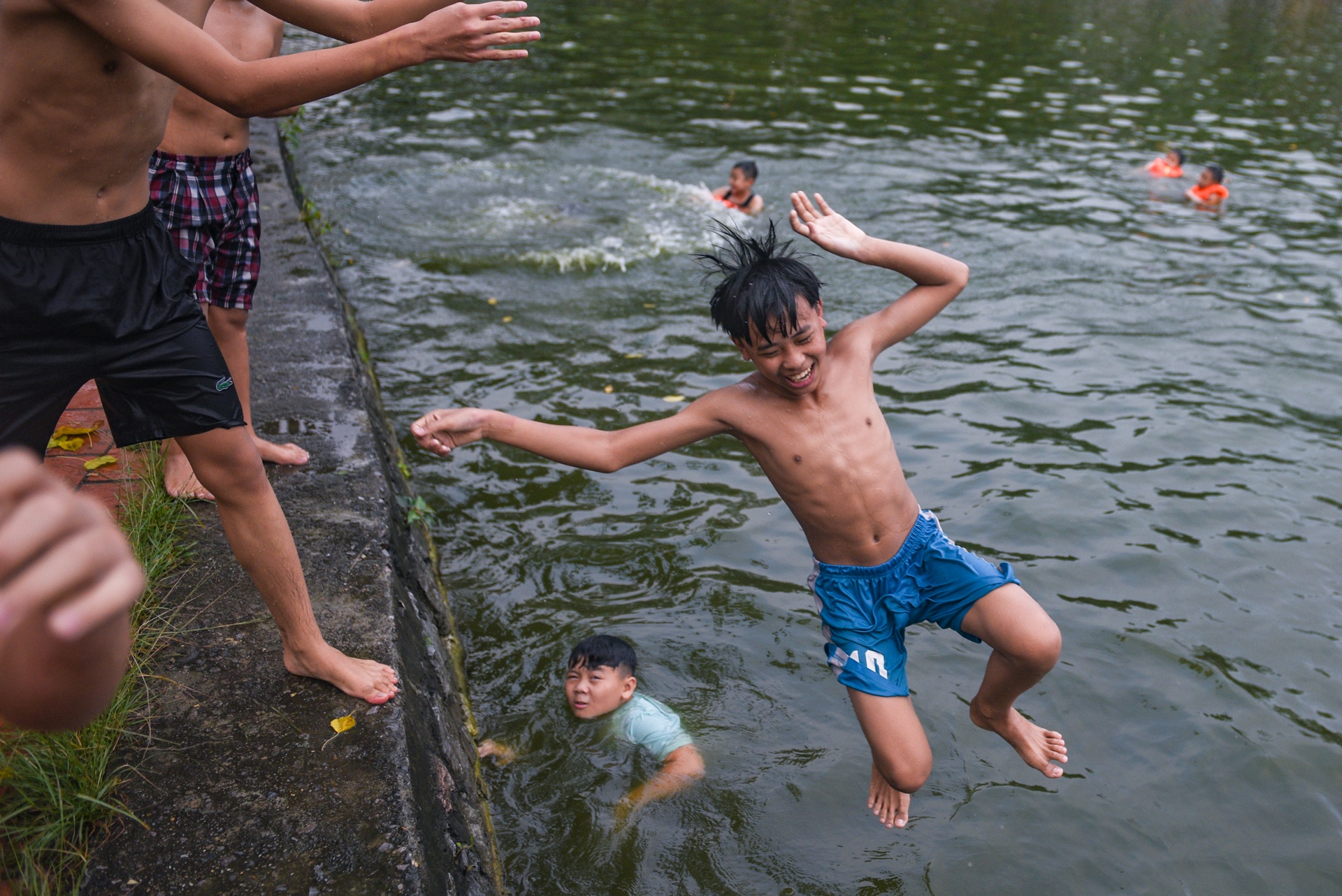 Giai nhiet ngay nang 38 do anh 11