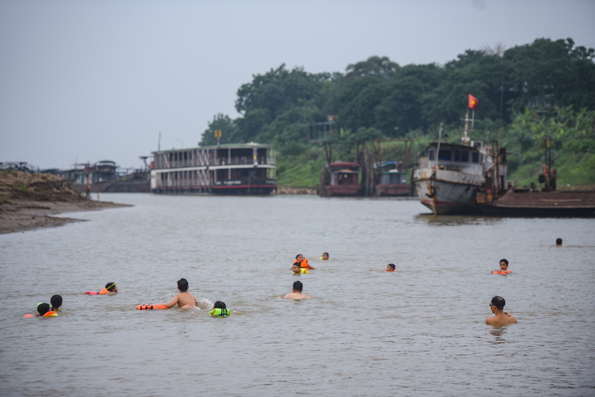 Giai nhiet ngay nang 38 do anh 7