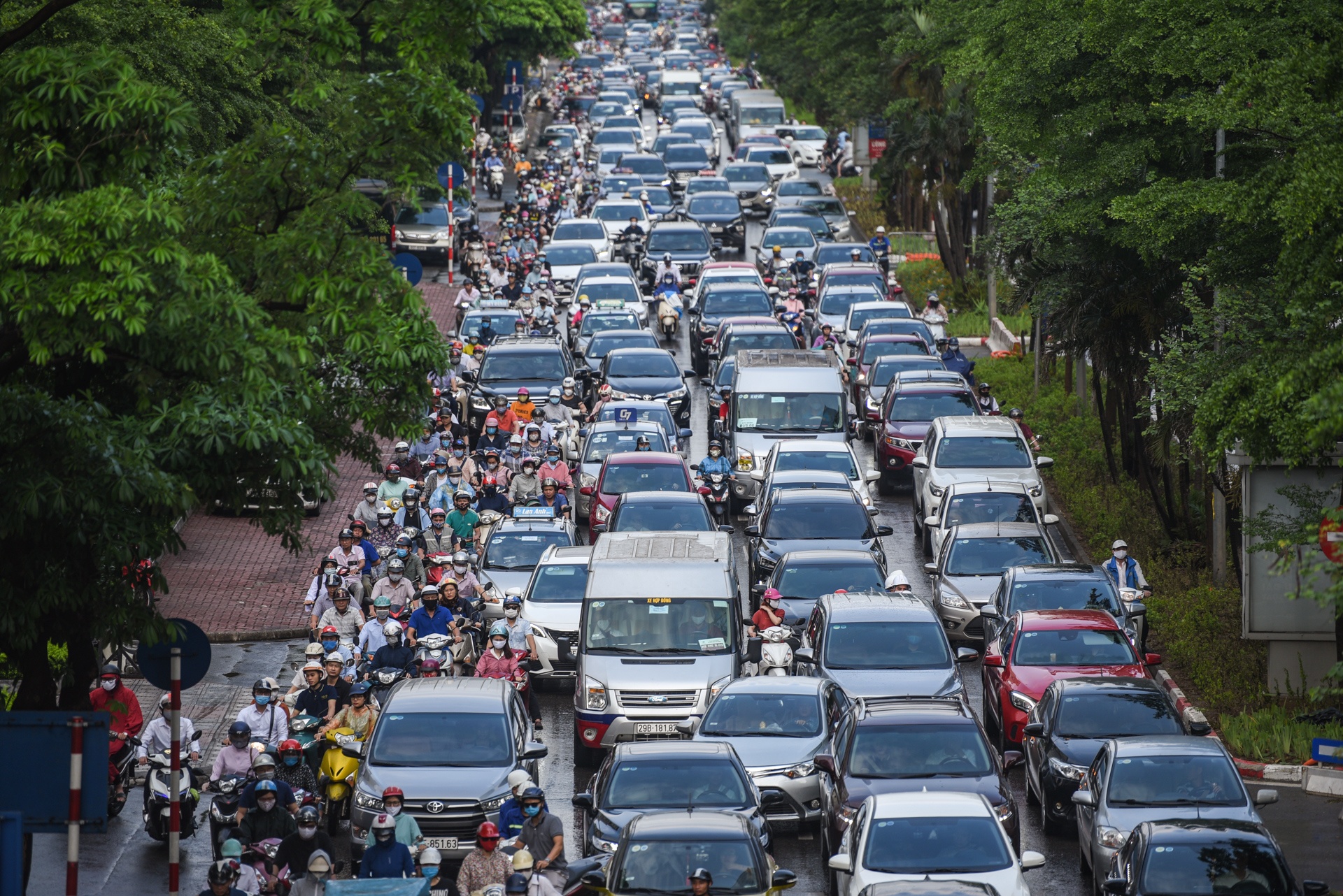 Ha Noi tac duong anh 4