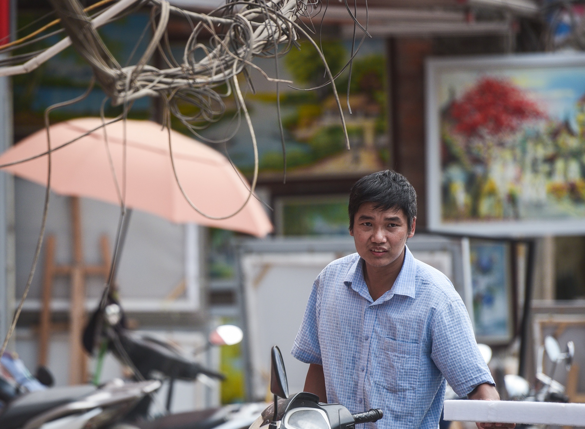 day dien chang chit tuyen pho Ha Noi anh 9