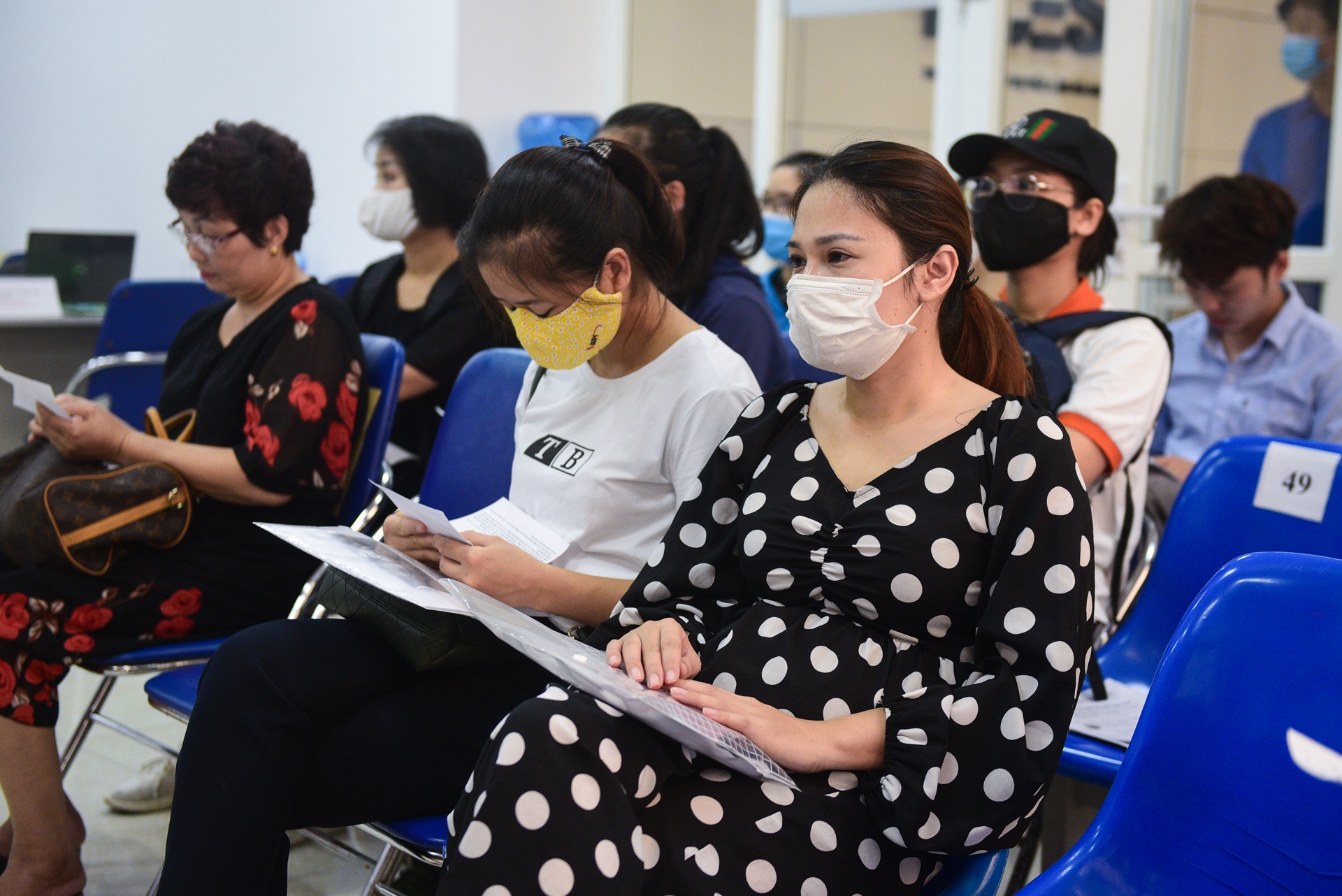 xep hang cho nhan ho tro that nghiep anh 11