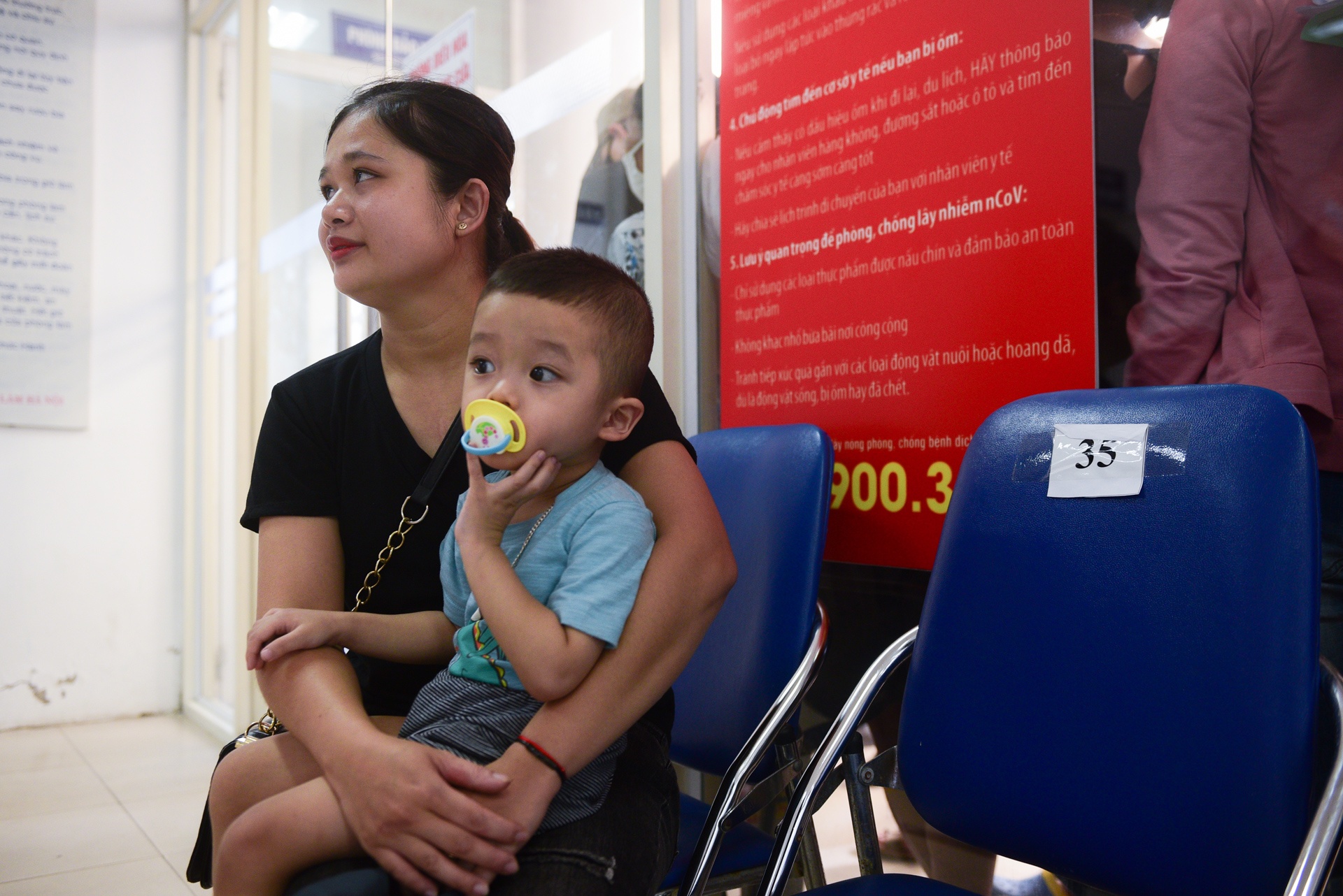 xep hang cho nhan ho tro that nghiep anh 10