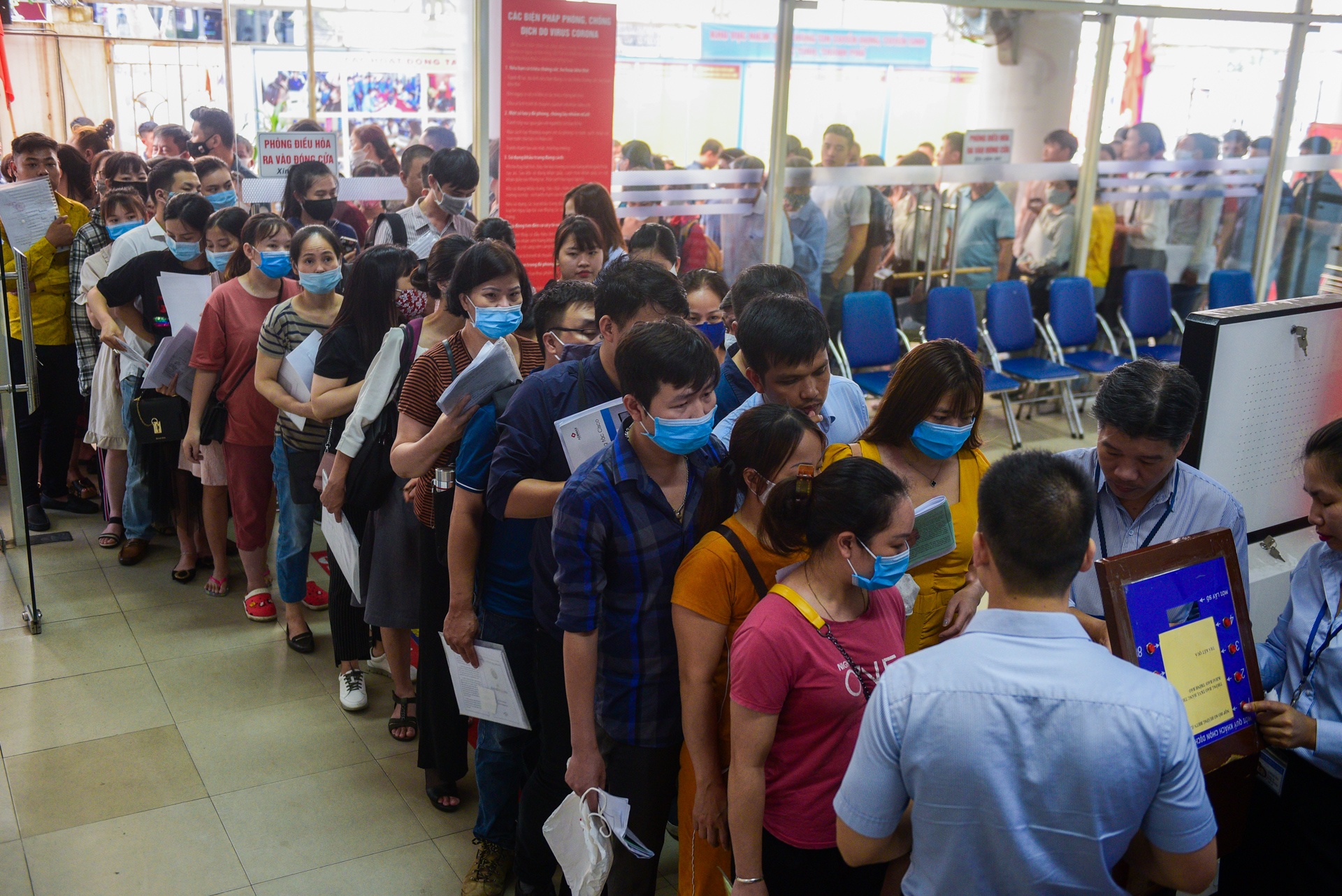 xep hang cho nhan ho tro that nghiep anh 3