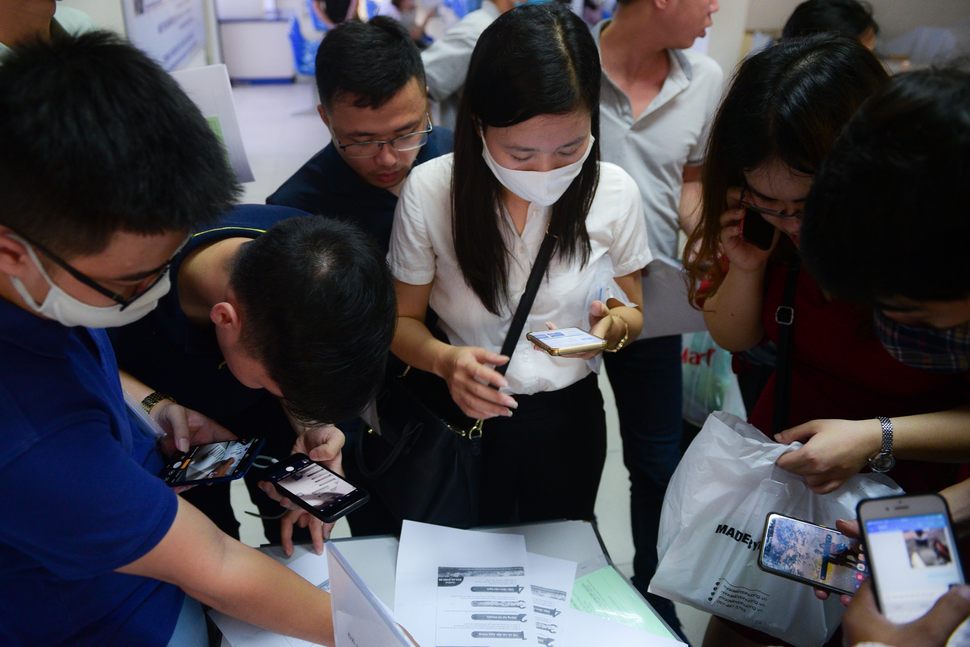 xep hang cho nhan ho tro that nghiep anh 9