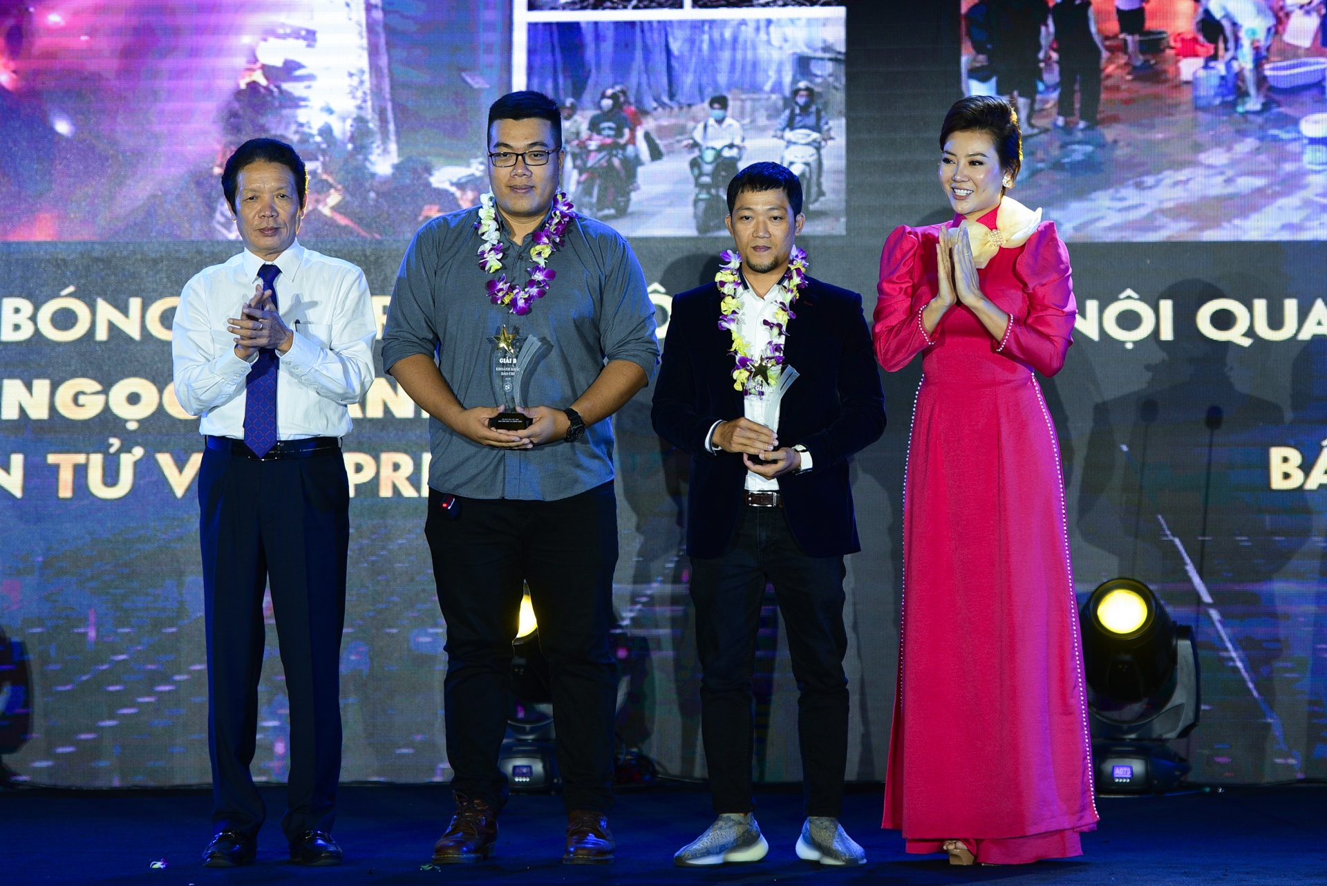 Anh zing lot top 10 khoanh khac bao chi anh 5