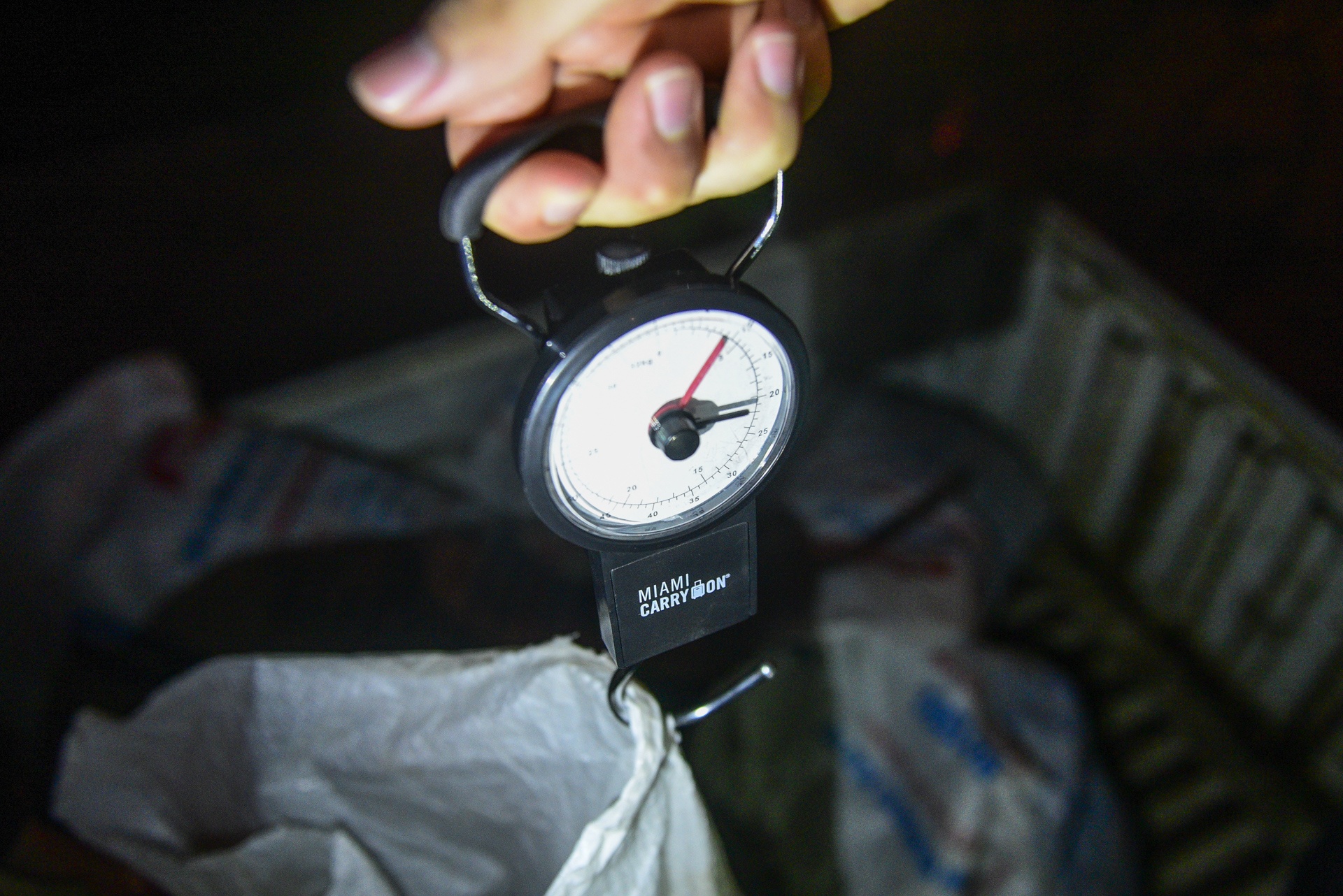 Chang trai nguoi My 4 nam don rac quanh Ha Noi anh 27