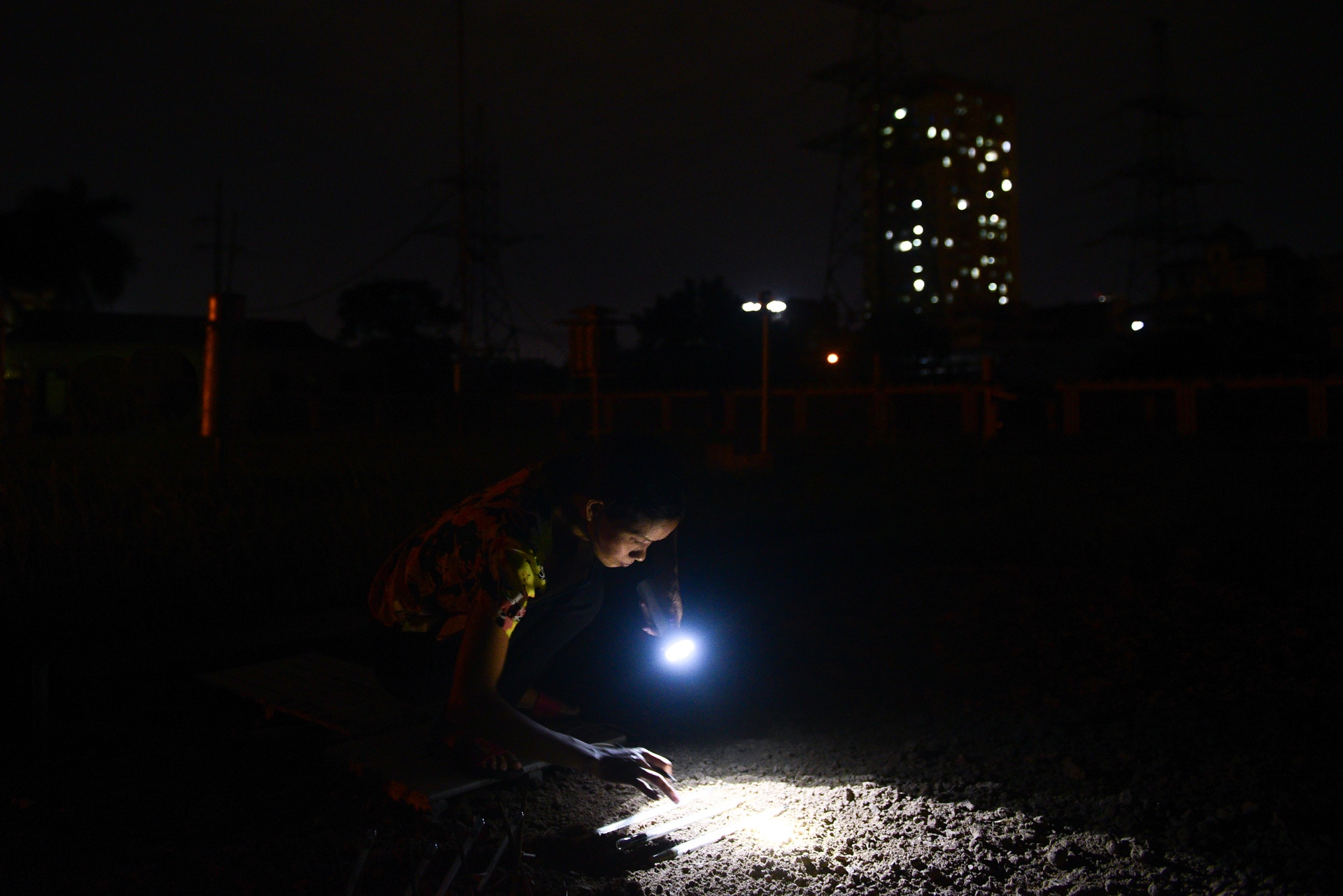 nhân viên khí tượng trong ngày nắng 40 độ C ảnh 23 nhan vien khi tuong trong ngay nang 40 do C anh 23