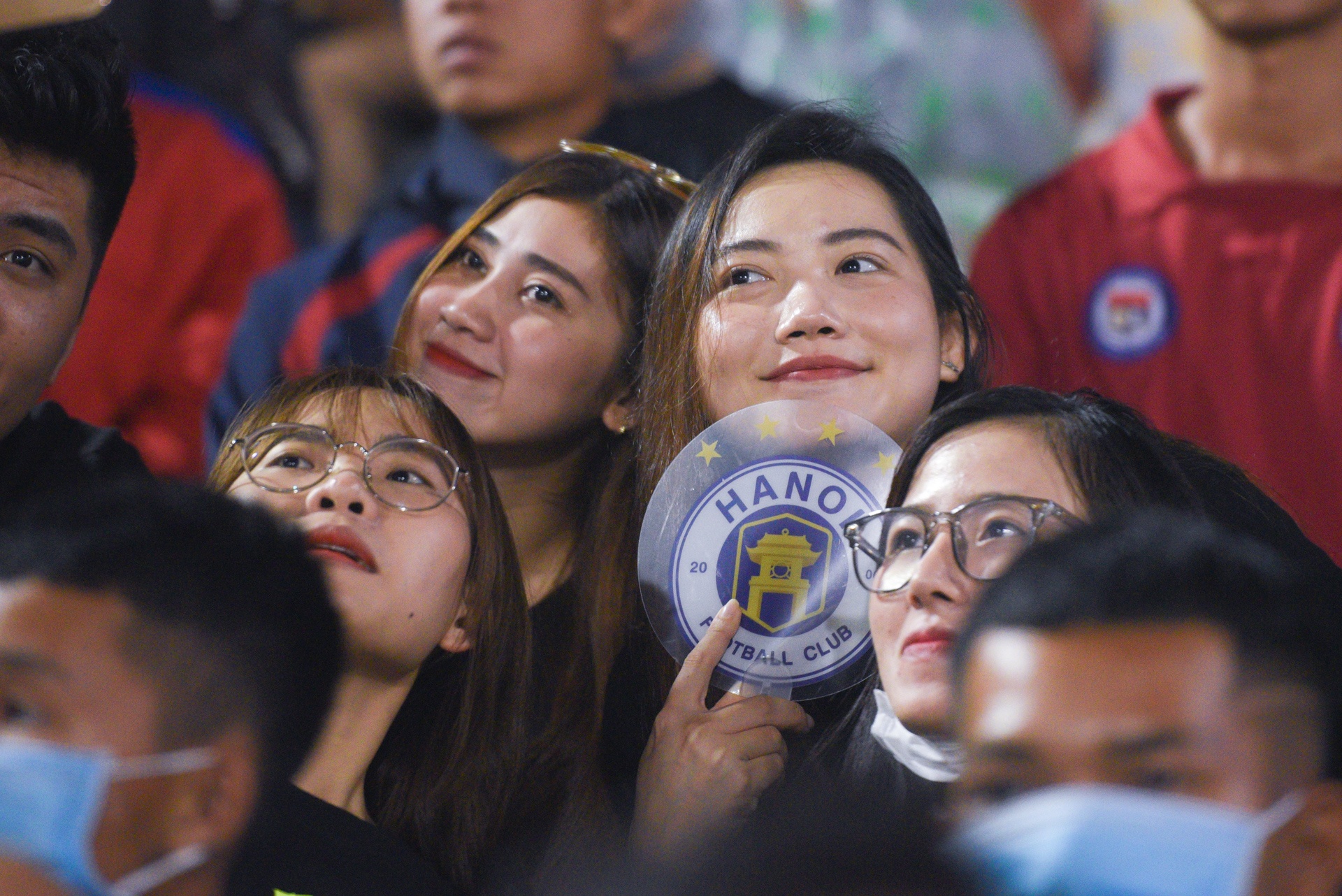 tran cau sieu kinh dien anh 8