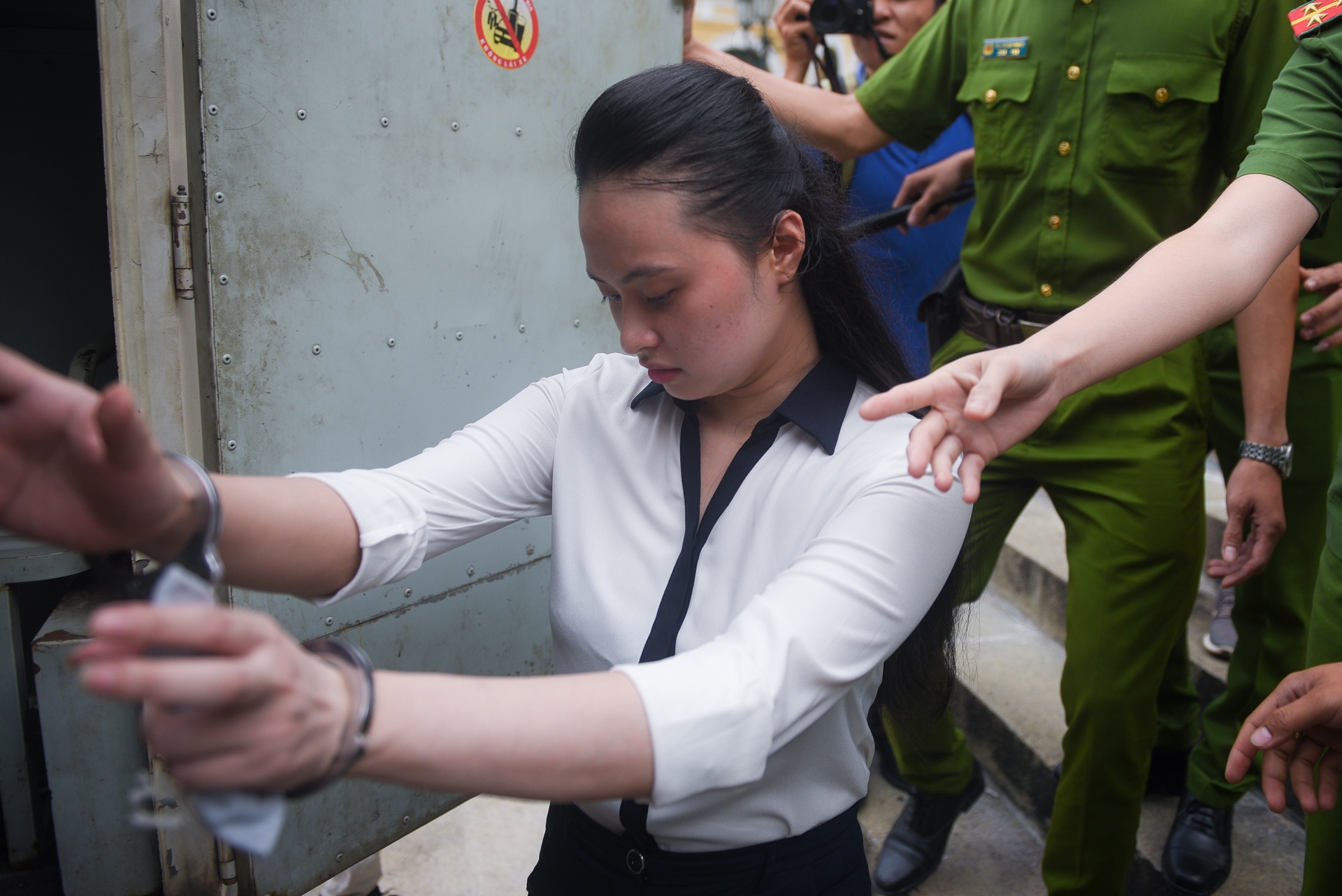 vu an Ngoc Miu anh 6