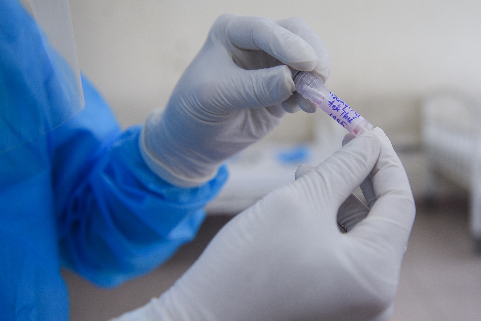 xet nghiem Covid-19 anh 3