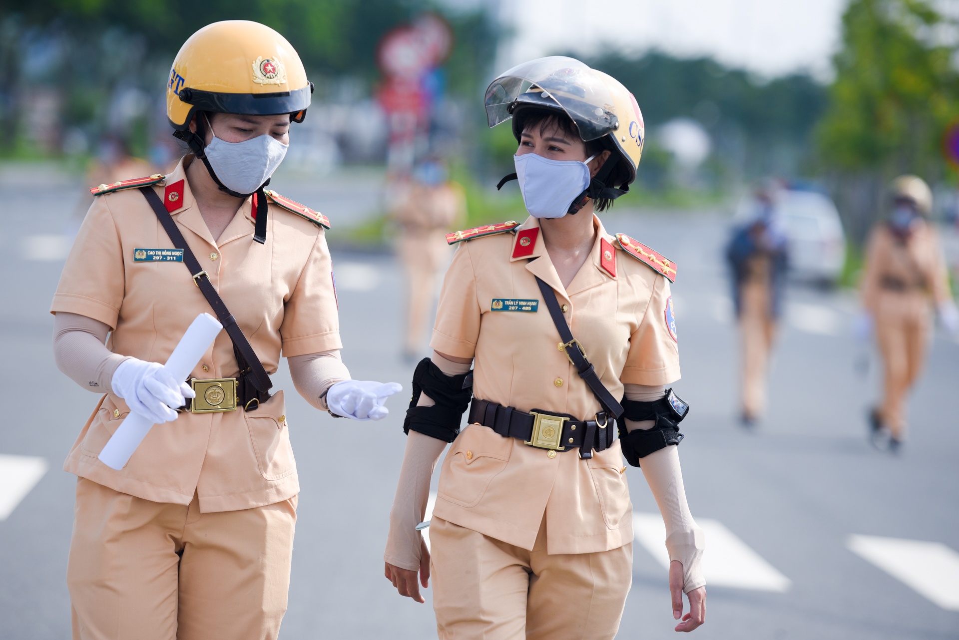 Nu canh sat giao thong anh 29