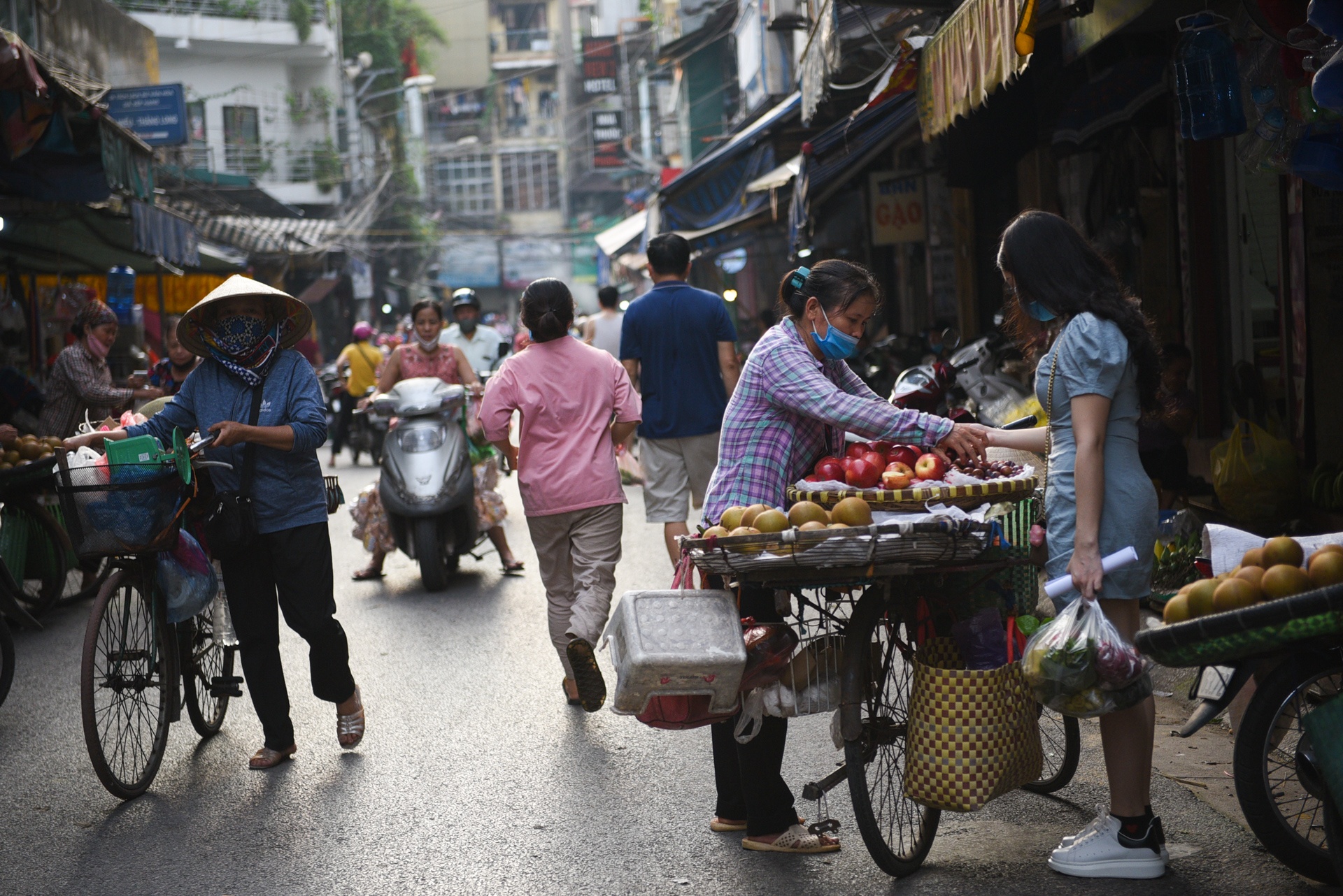 người bán hàng rong là "ký sinh trùng" ảnh 21 nguoi ban hang rong la "ky sinh trung" anh 21