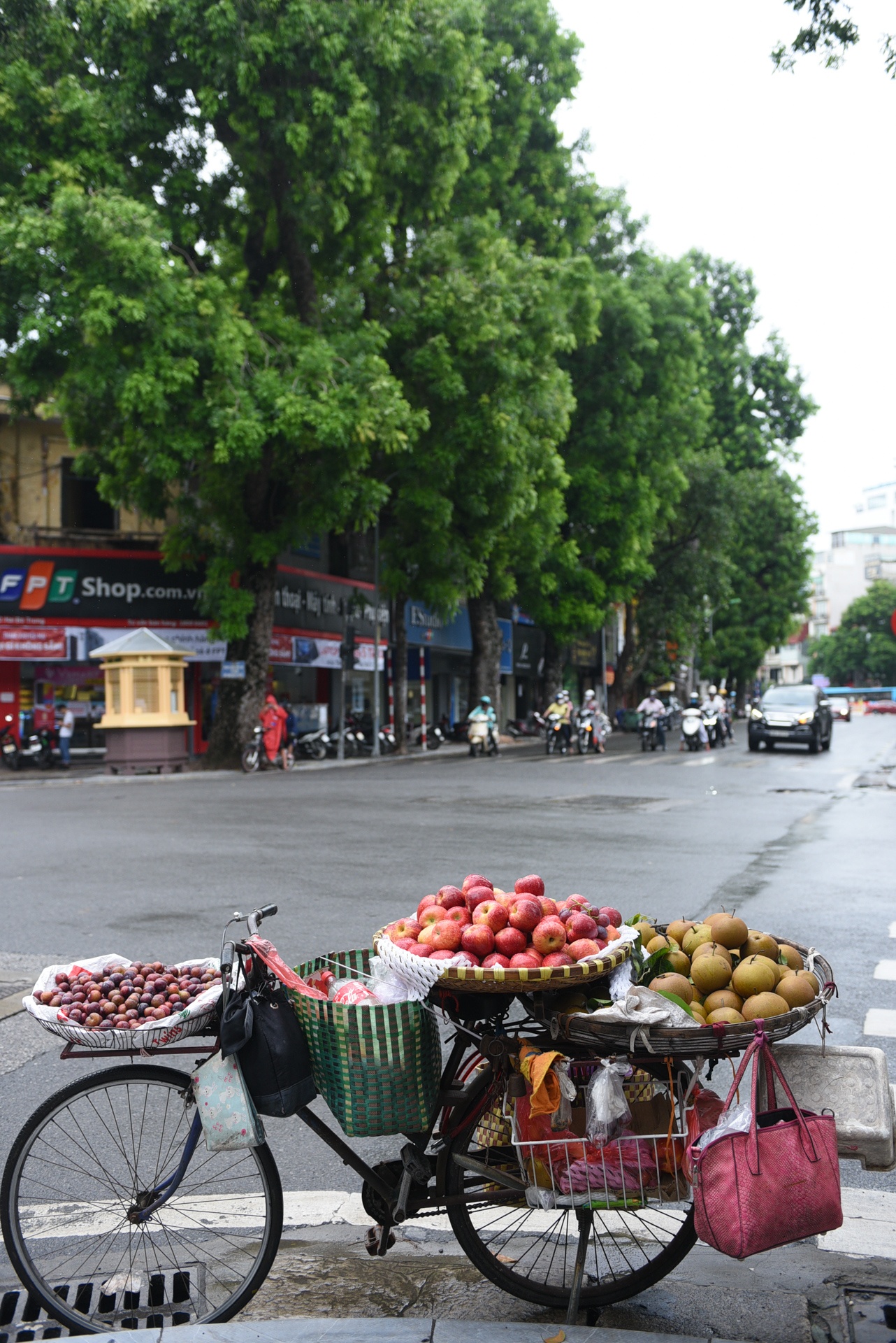 người bán hàng rong là "ký sinh trùng" ảnh 6 nguoi ban hang rong la "ky sinh trung" anh 6