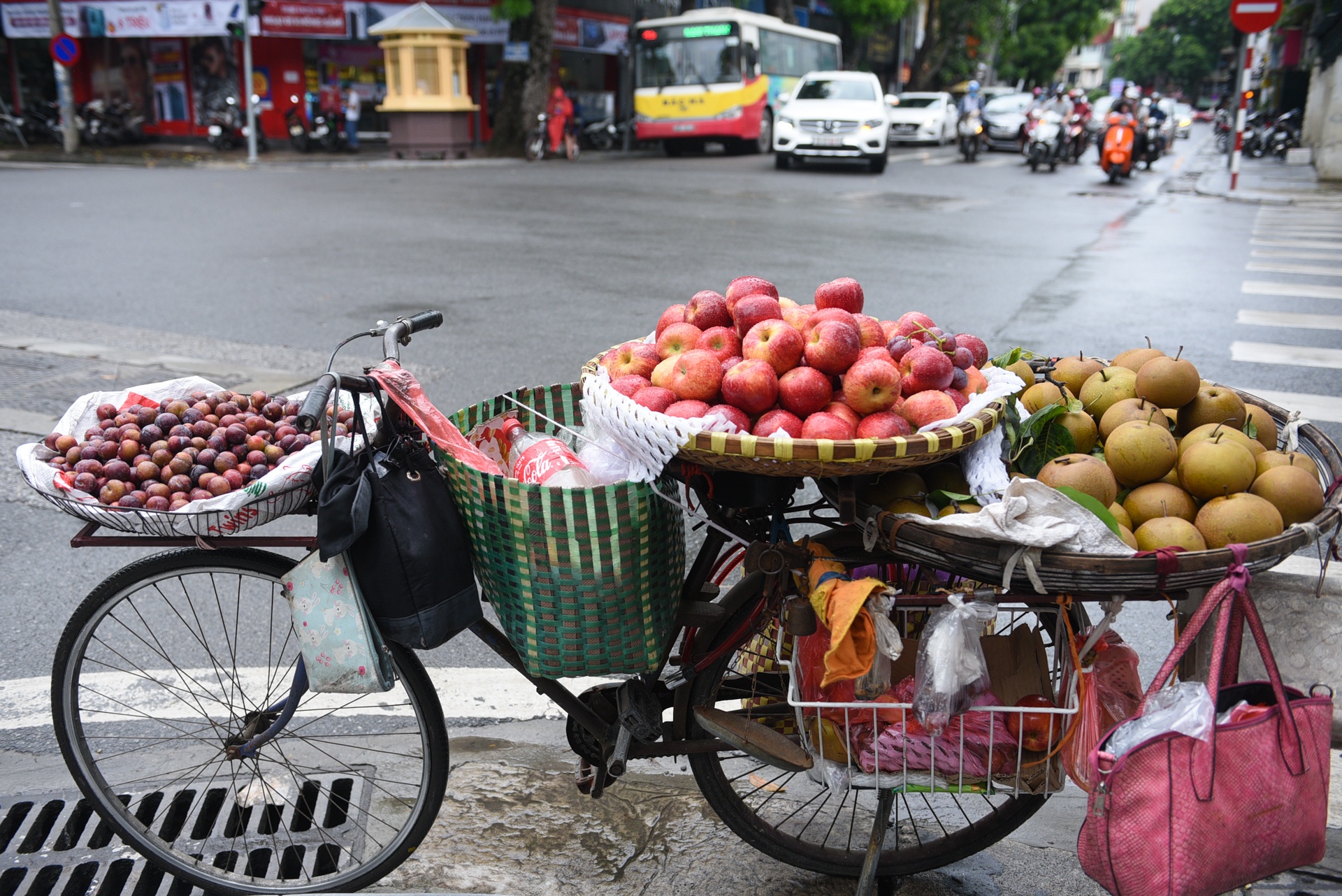 người bán hàng rong là "ký sinh trùng" ảnh 5 nguoi ban hang rong la "ky sinh trung" anh 5