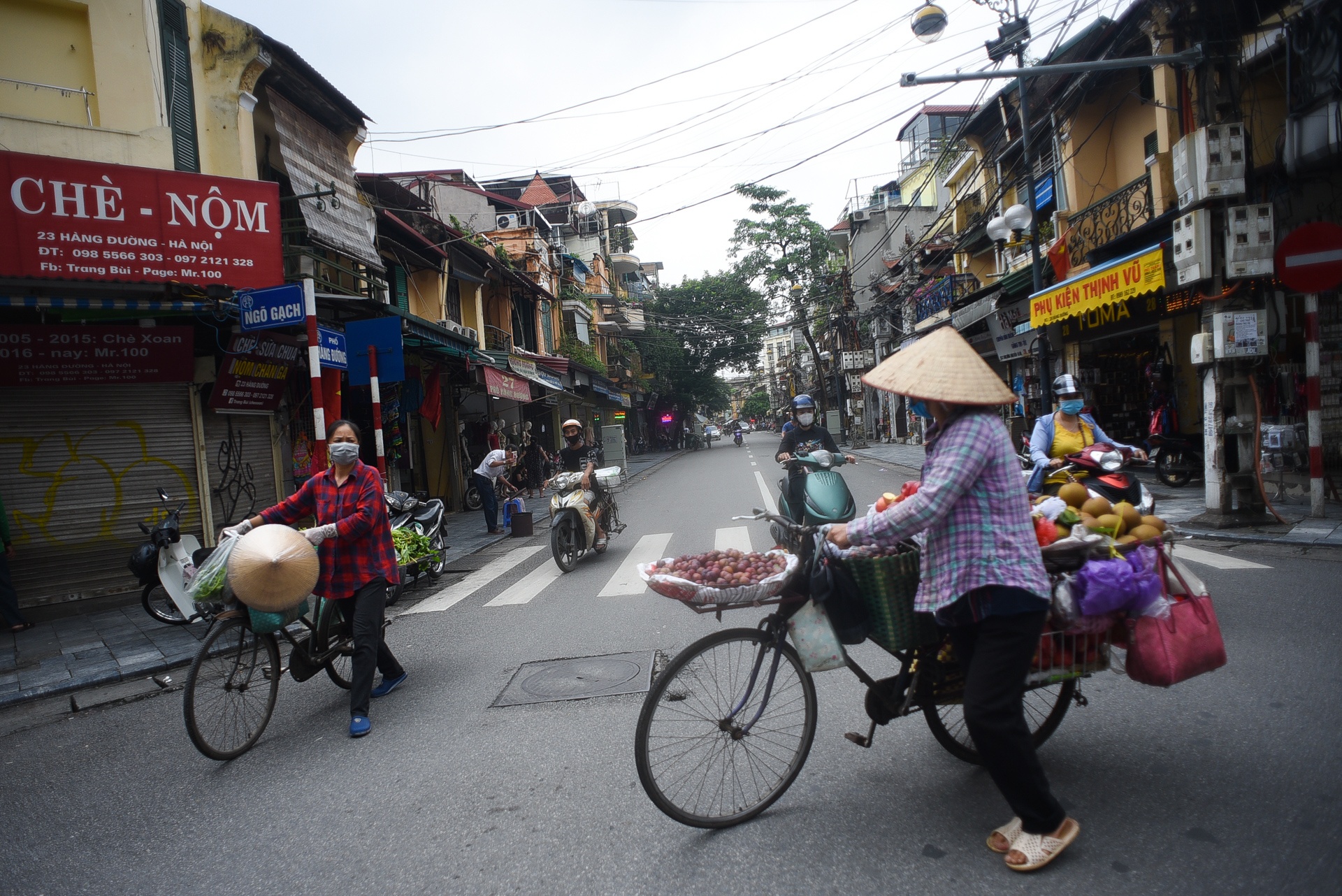 người bán hàng rong là "ký sinh trùng" ảnh 7 nguoi ban hang rong la "ky sinh trung" anh 7