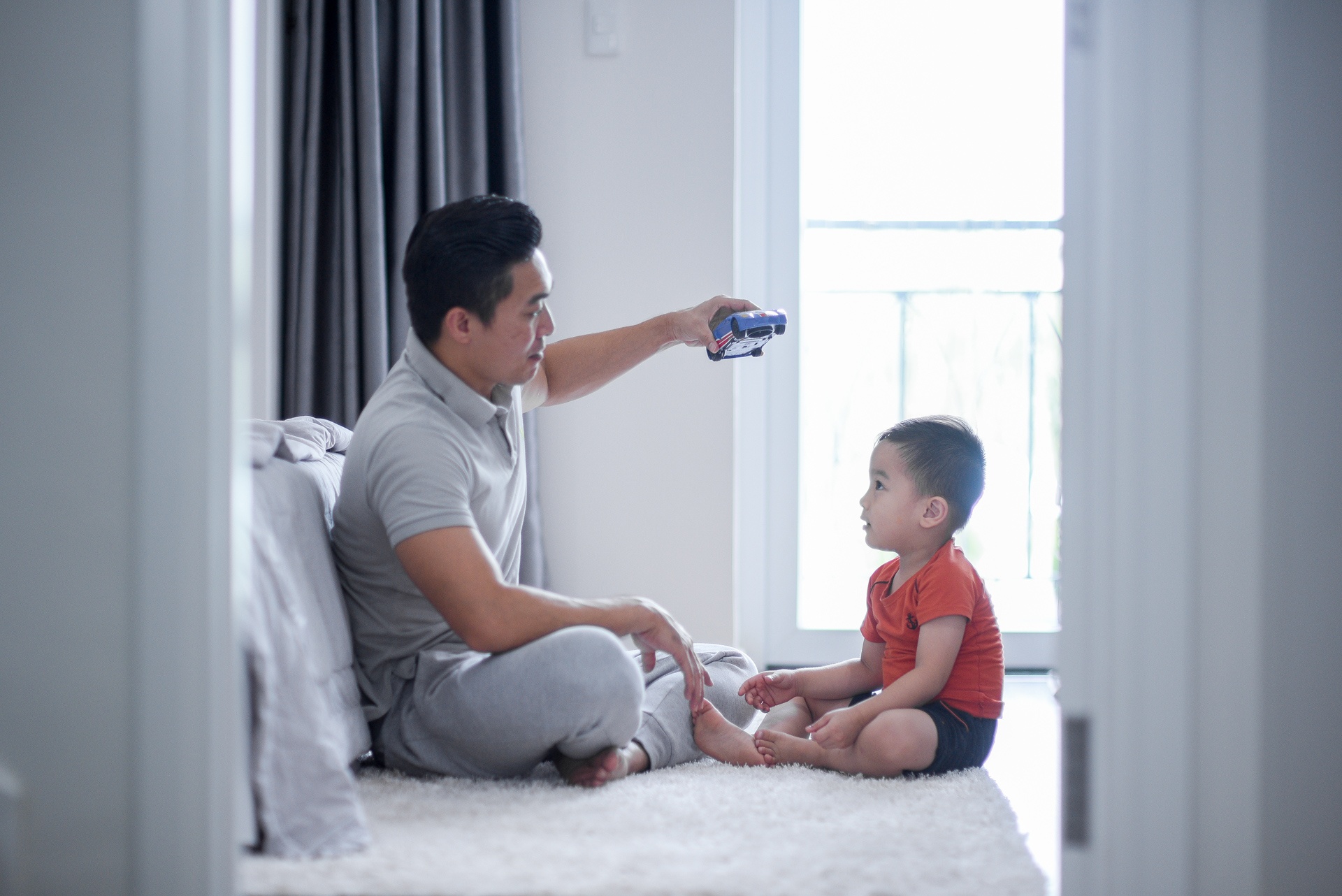 Quoc Co luyen tap xiec cho con trai anh 3