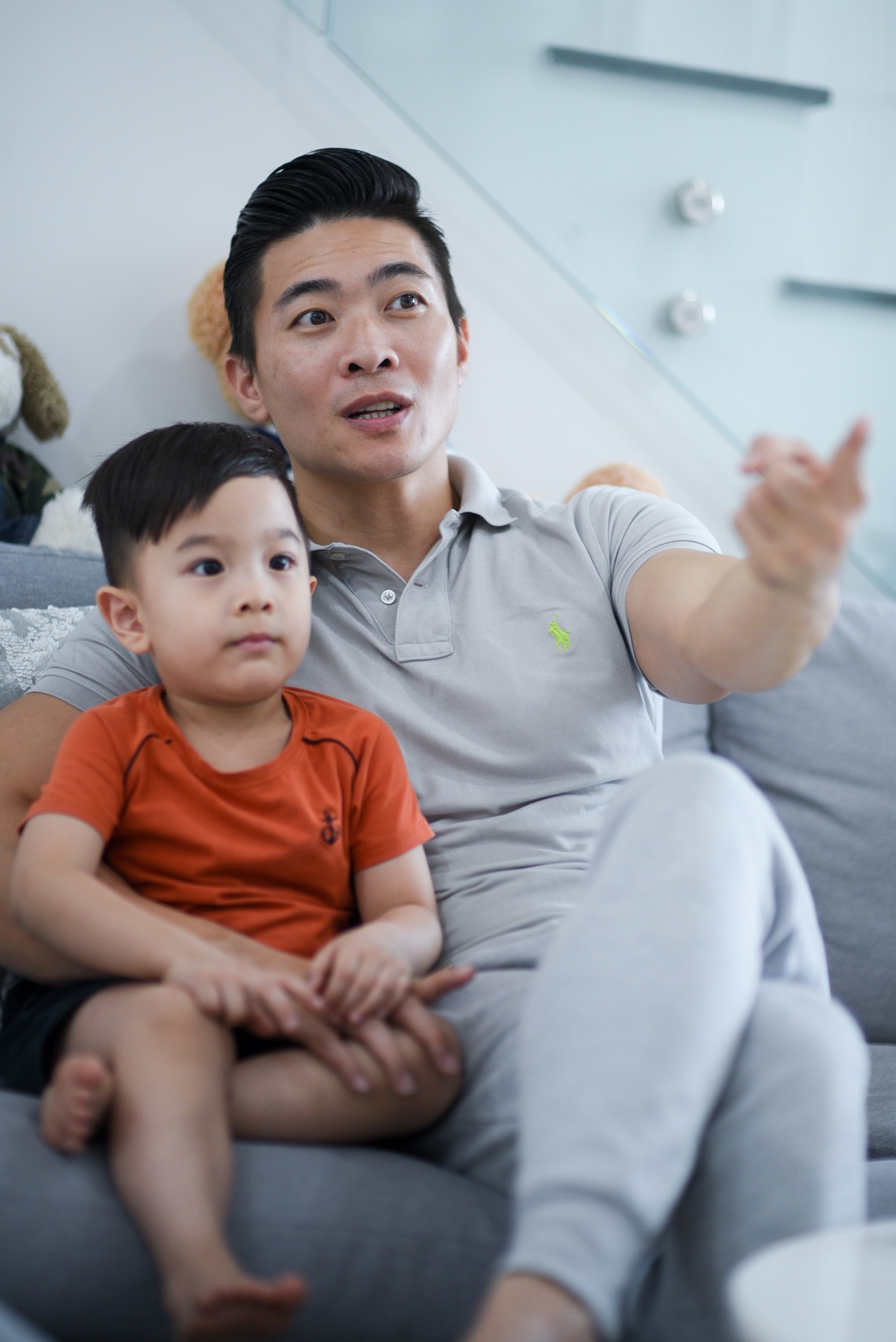 Quoc Co luyen tap xiec cho con trai anh 8