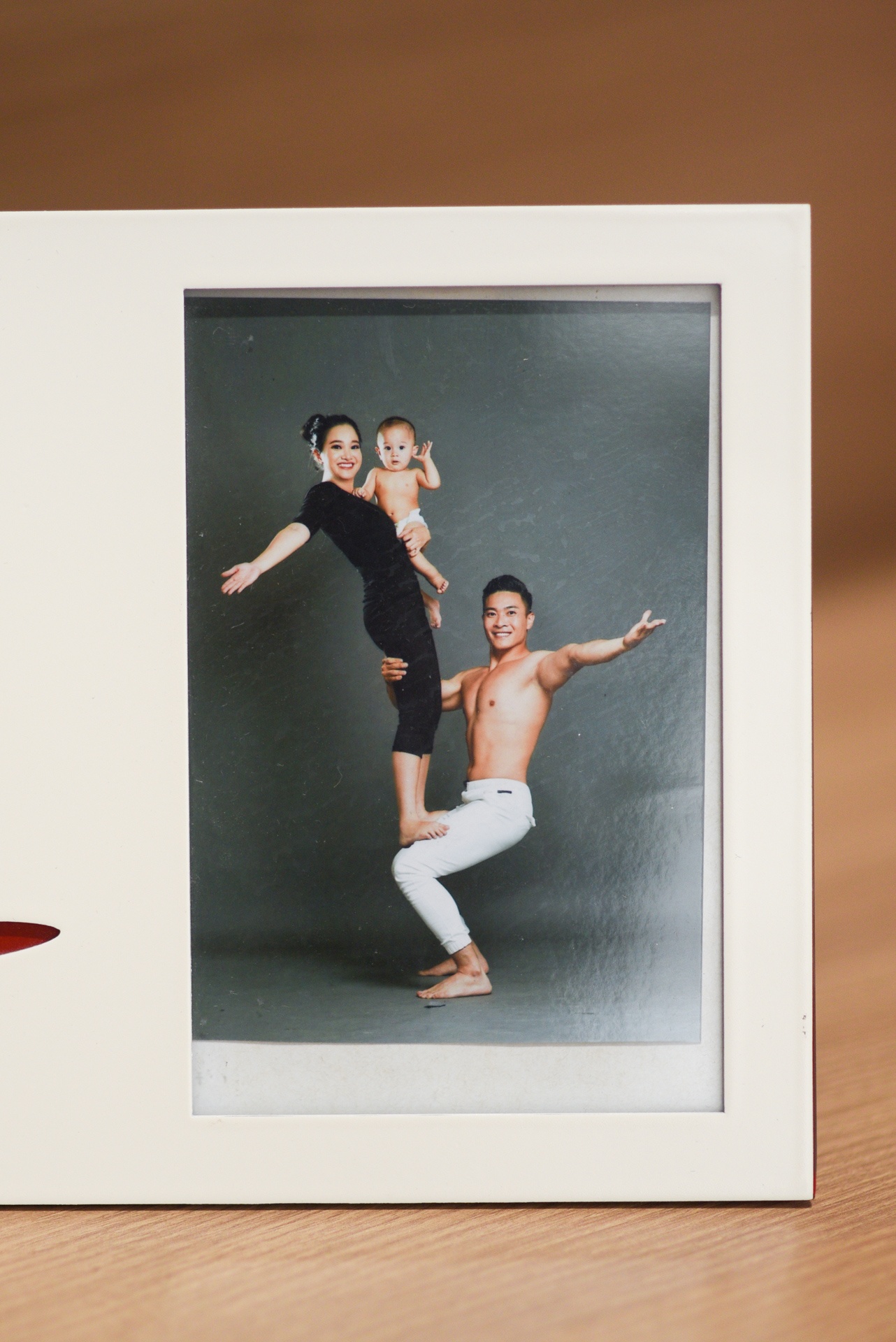 Quoc Co luyen tap xiec cho con trai anh 6