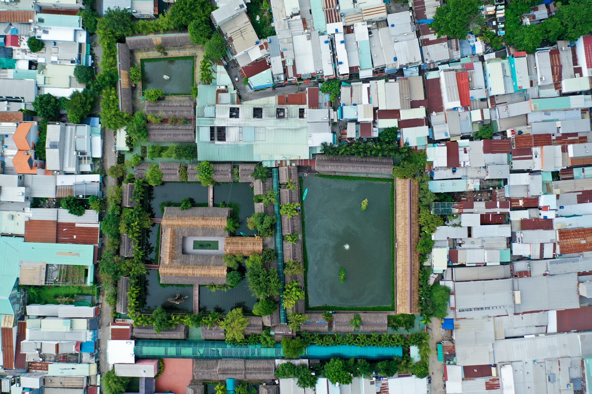 Khu am thuc sinh thai Binh Xuyen xay dung trai phep anh 2