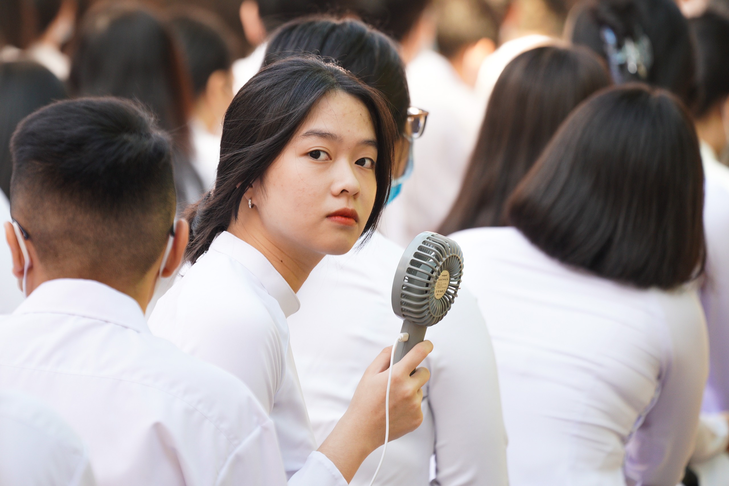 nữ sinh TP.HCM khai giảng 2020 ảnh 9 nu sinh TP.HCM khai giang 2020 anh 9