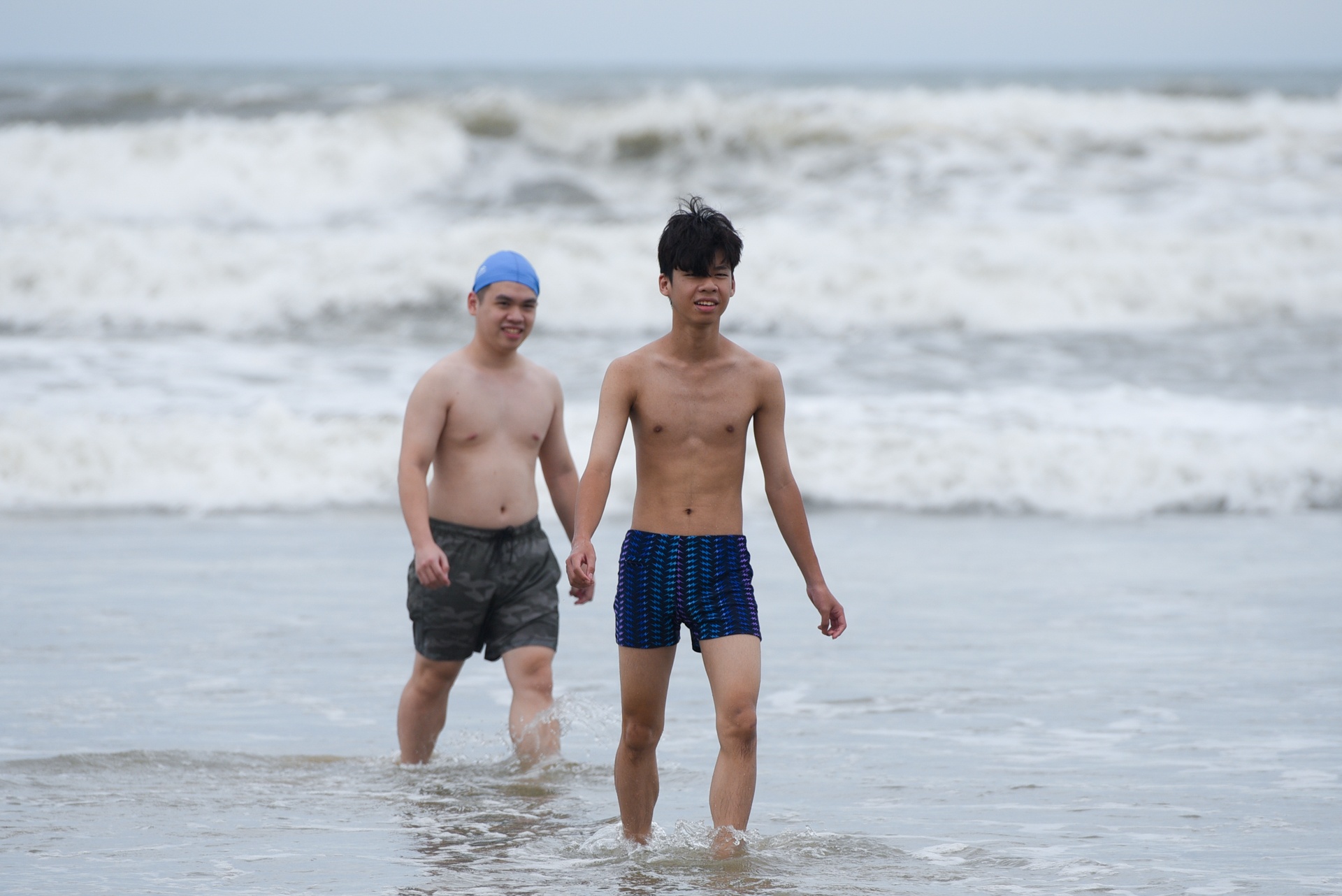 Bien Da Nang sau bao anh 4