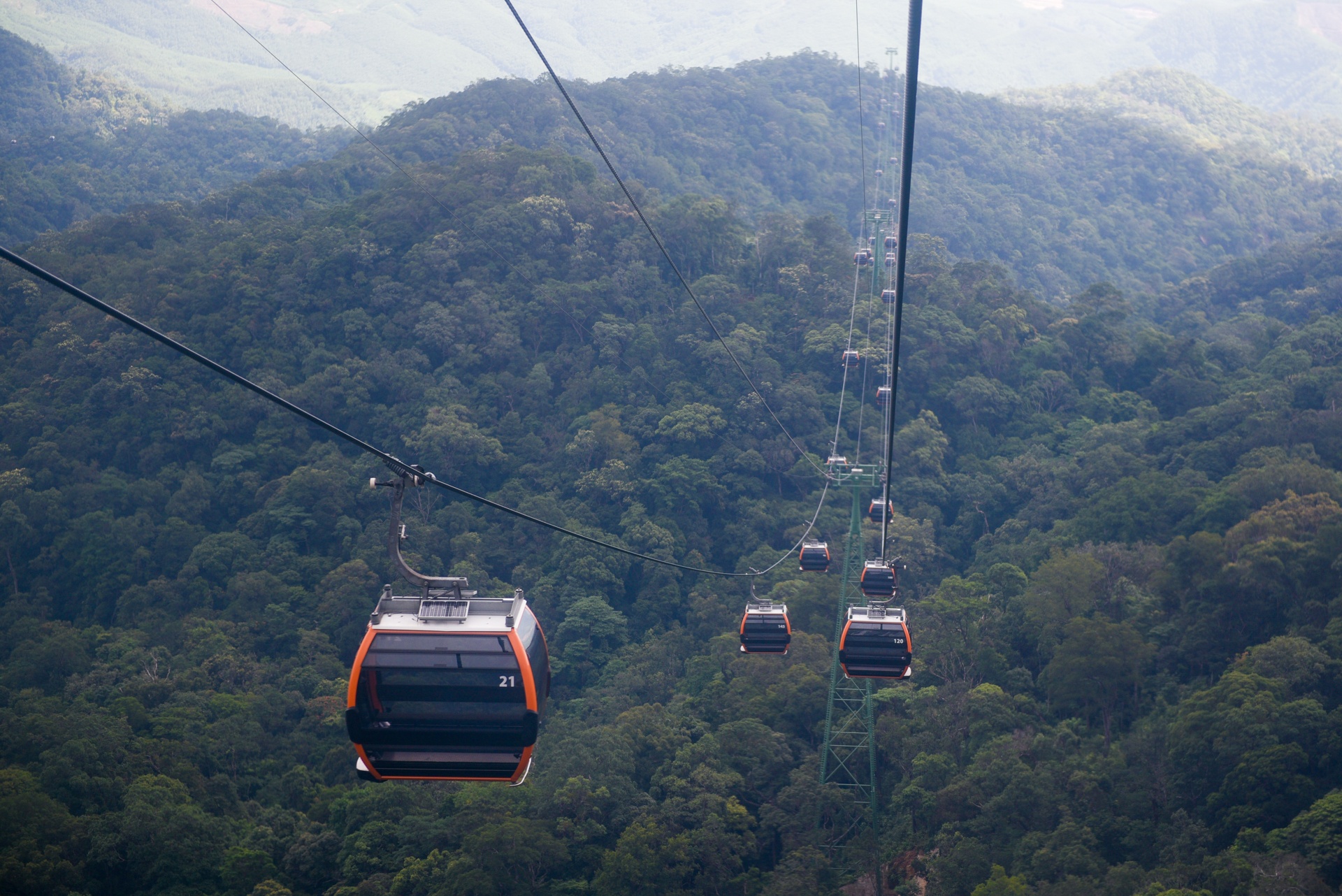 Ba Na Hills mo cua tro lai anh 2