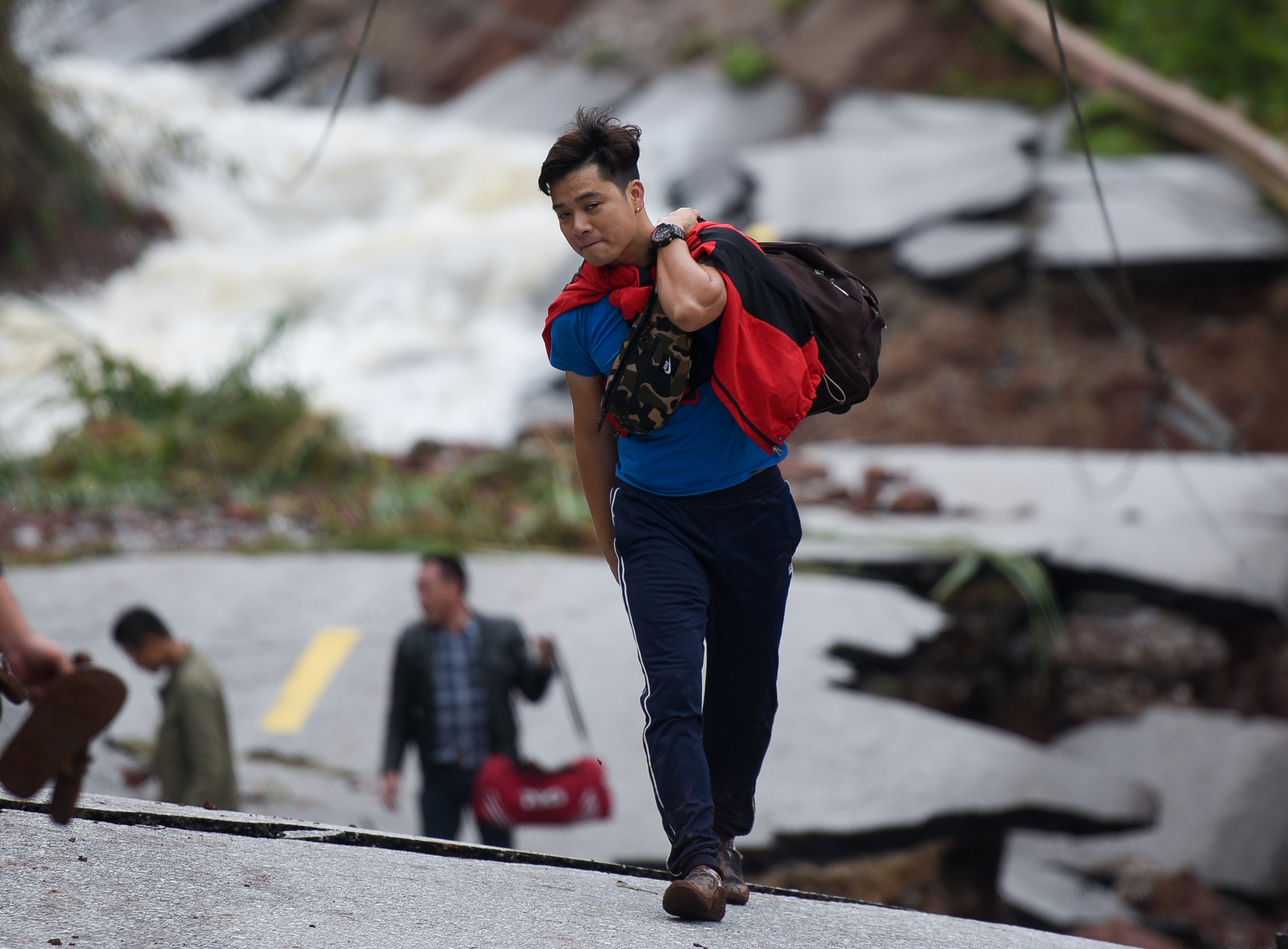 quoc lo 12A dut gay anh 8