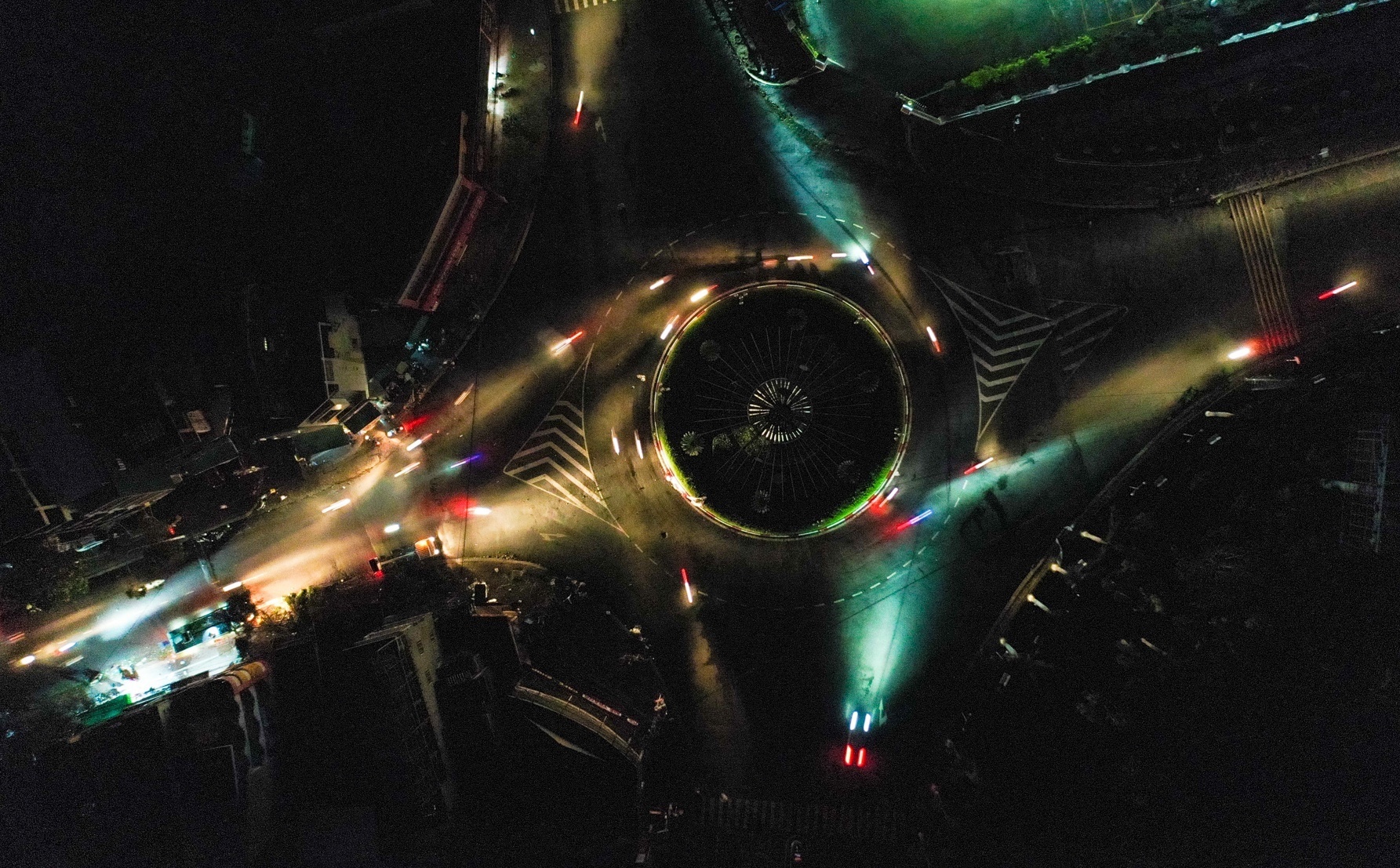 Thanh pho Quang Ngai toi mit sau bao so 9 hinh anh