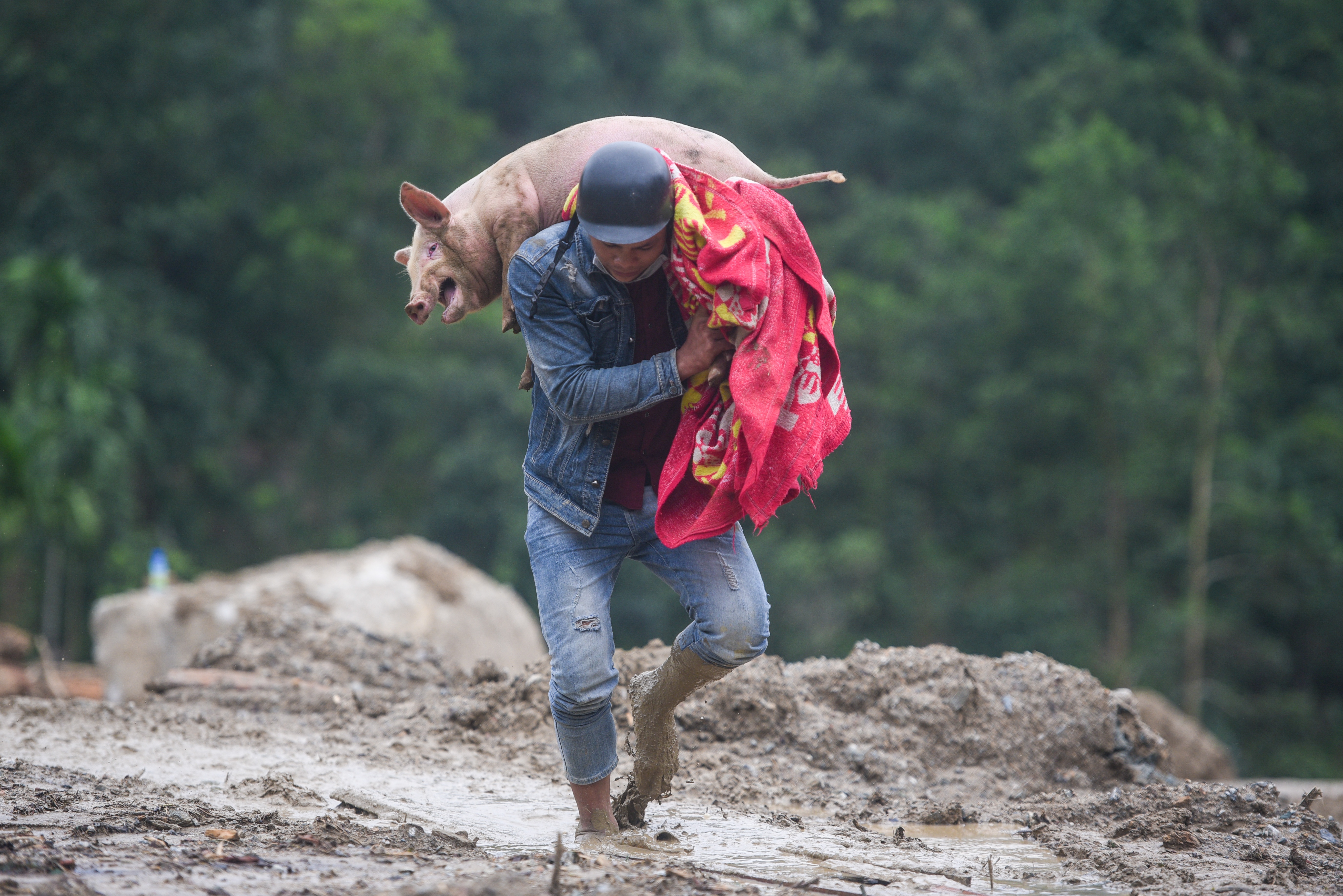 nguoi than gao khoc anh 10