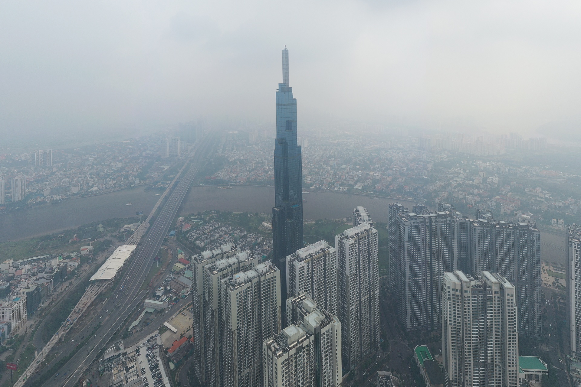 o nhiem khong khi TP.HCM anh 1