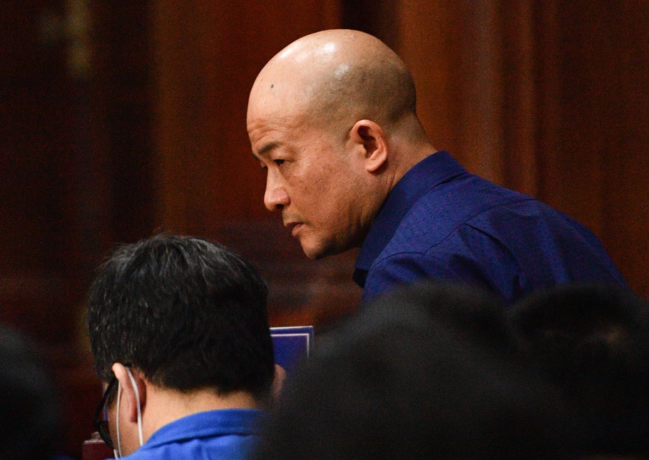 Ut 'Troc' phu nhan loi khai cua dong pham hinh anh