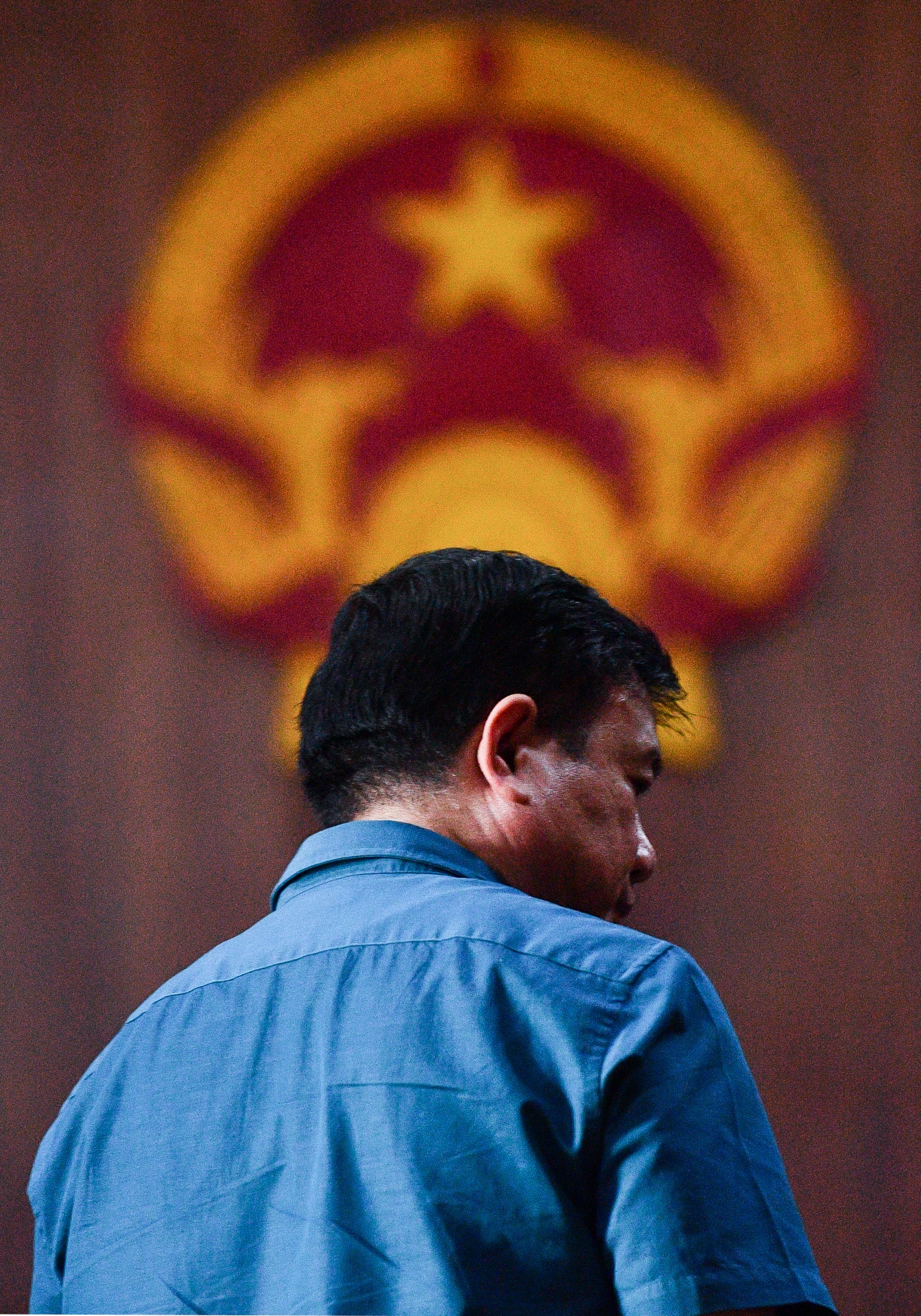 Ut Troc phu nhan cao buoc anh 6