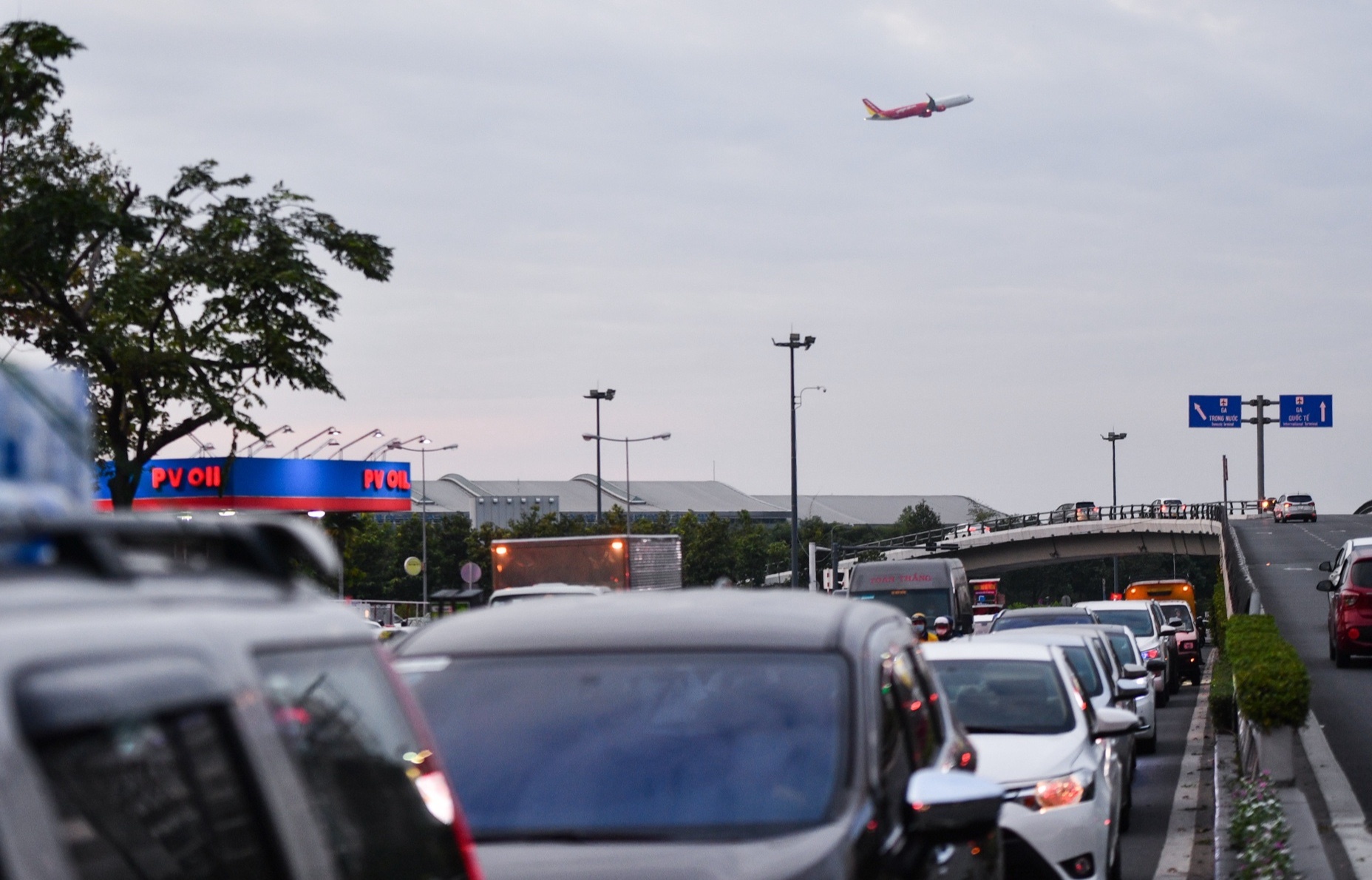 Ket xe nghi le anh 1