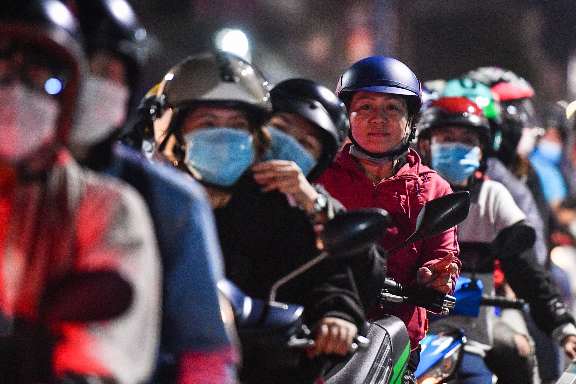 Ket xe o Cat Lai anh 8