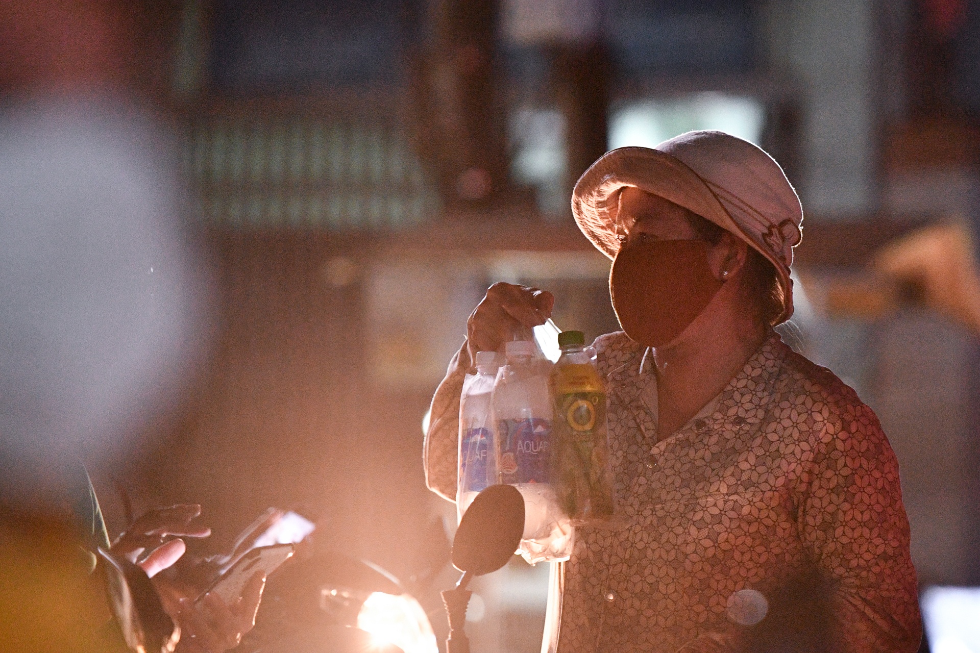 Ket xe o Cat Lai anh 4