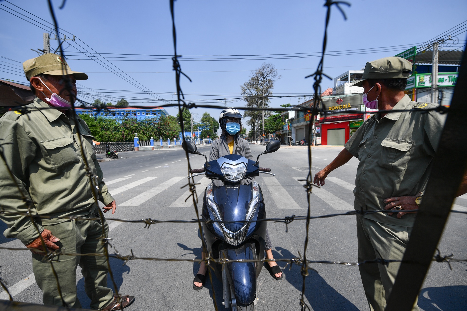 phong toa truong Dai hoc Thu Dau Mot anh 5