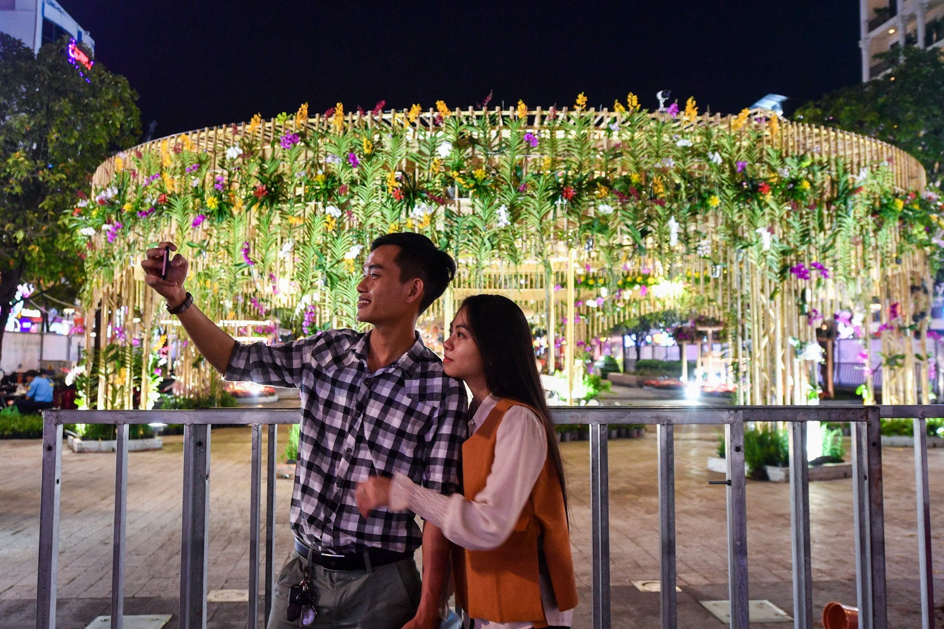 duong hoa Nguyen Hue 2021 anh 31